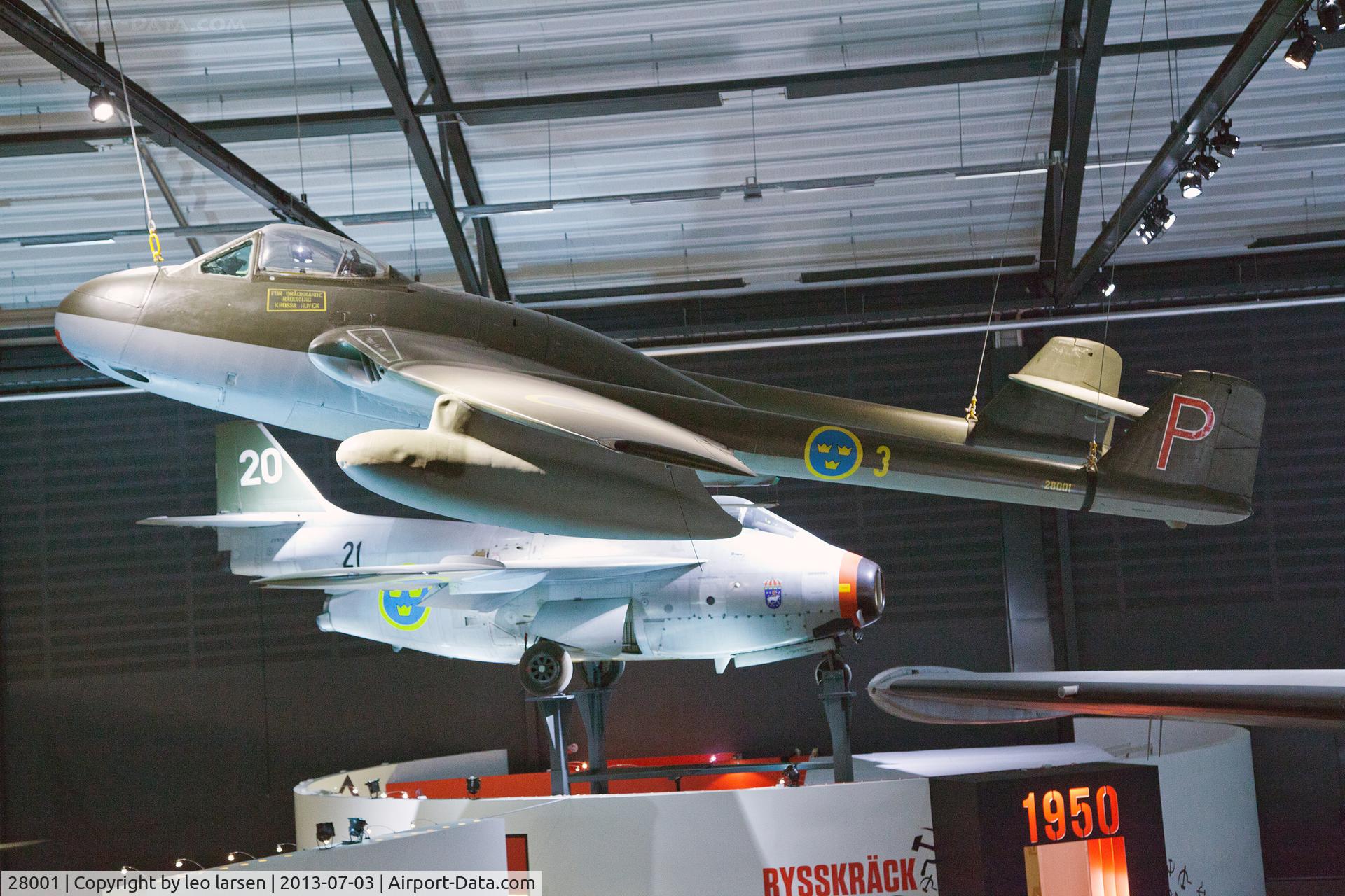 28001, De Havilland J28B Vampire (DH-100) C/N EEP42081, Flygvapen Museum Linkòping 3.7.13