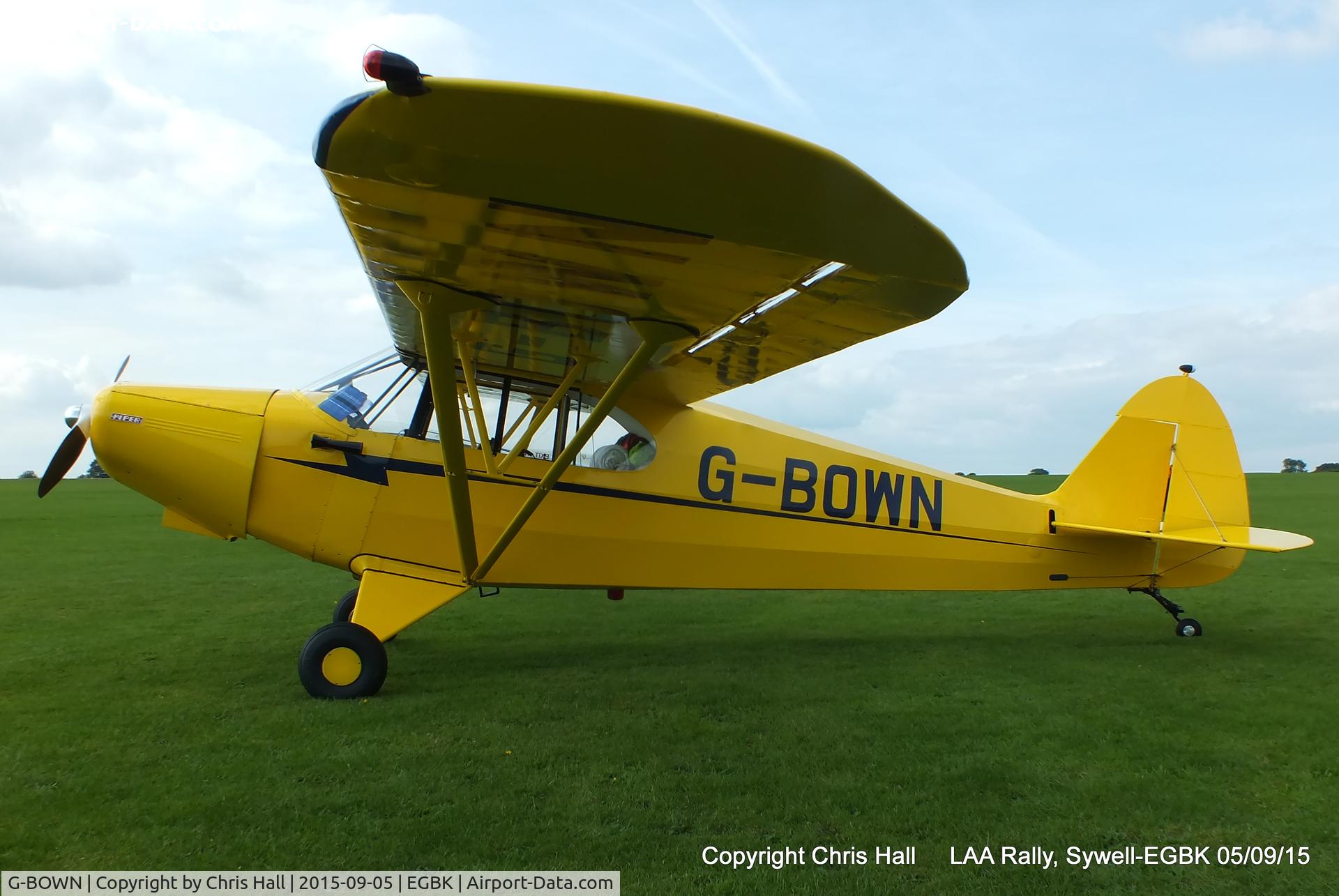 G-BOWN, 1947 Piper PA-12 Super Cruiser C/N 12-1912, at the LAA Rally 2015, Sywell