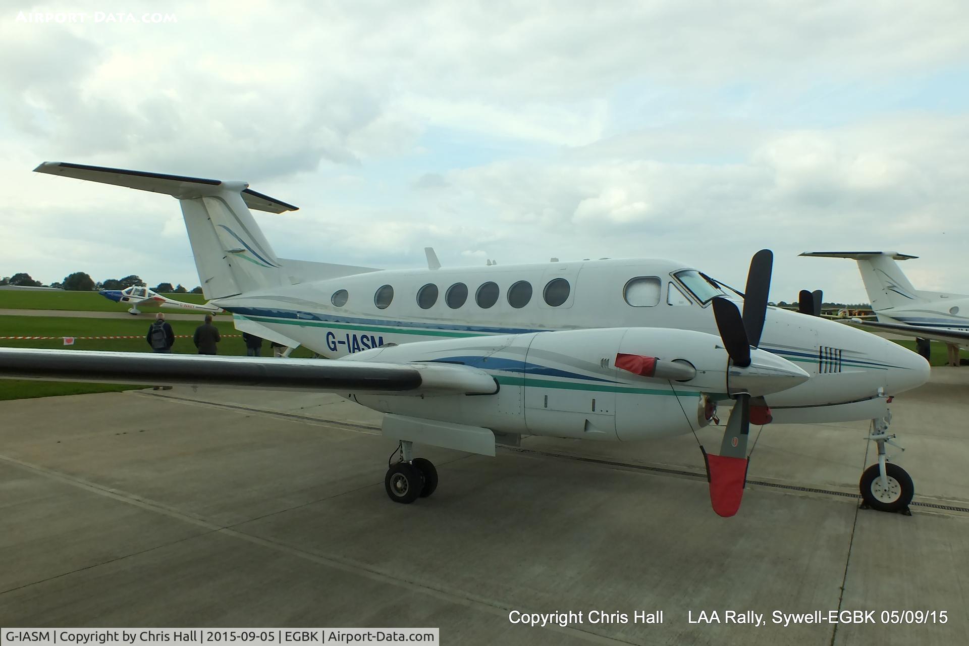 G-IASM, 1979 Beech 200 Super King Air C/N BB-521, at the LAA Rally 2015, Sywell