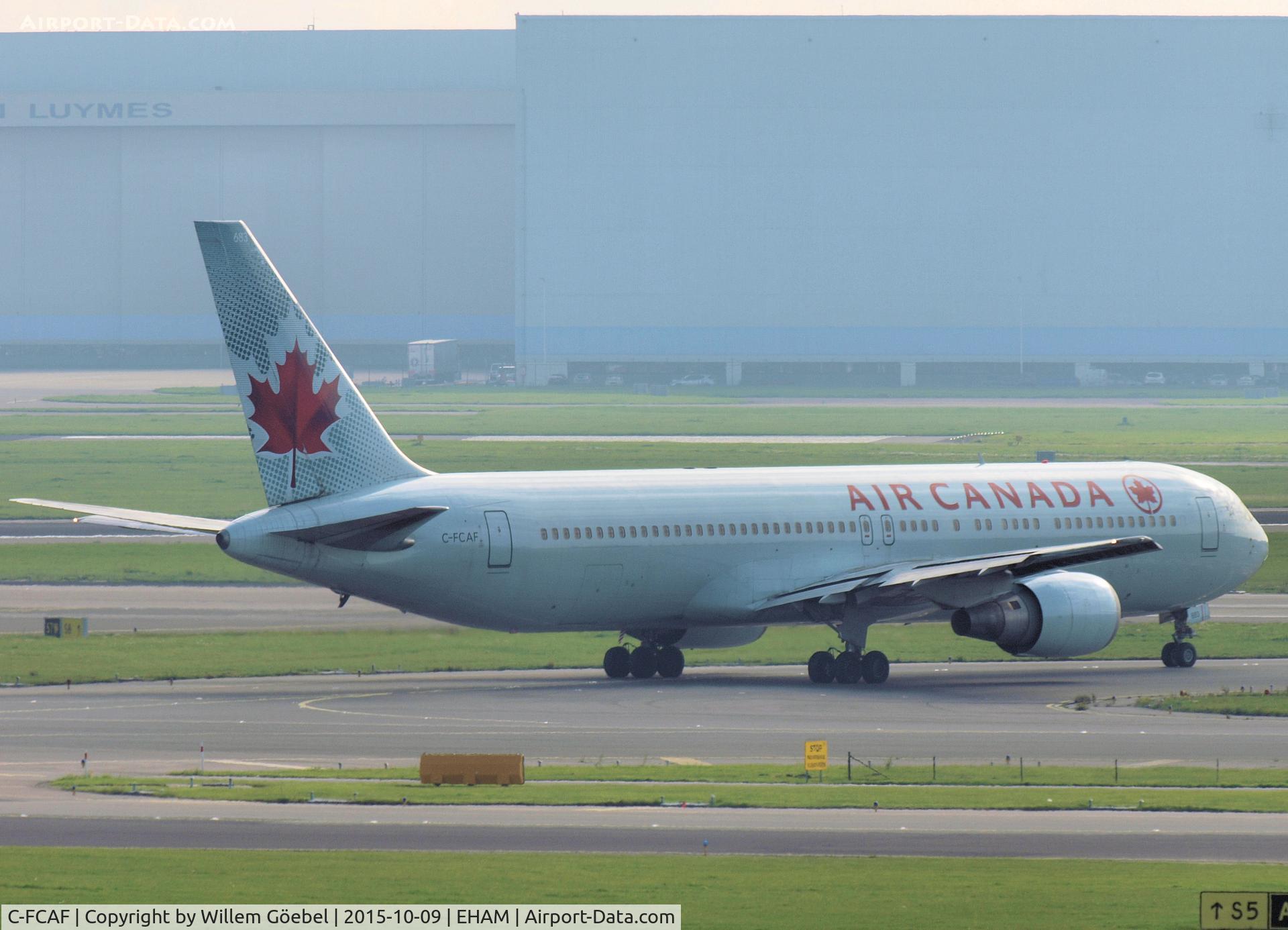 C-FCAF, 1988 Boeing 767-375 C/N 24084, Taxi to runway 24 of Schiphol Airport