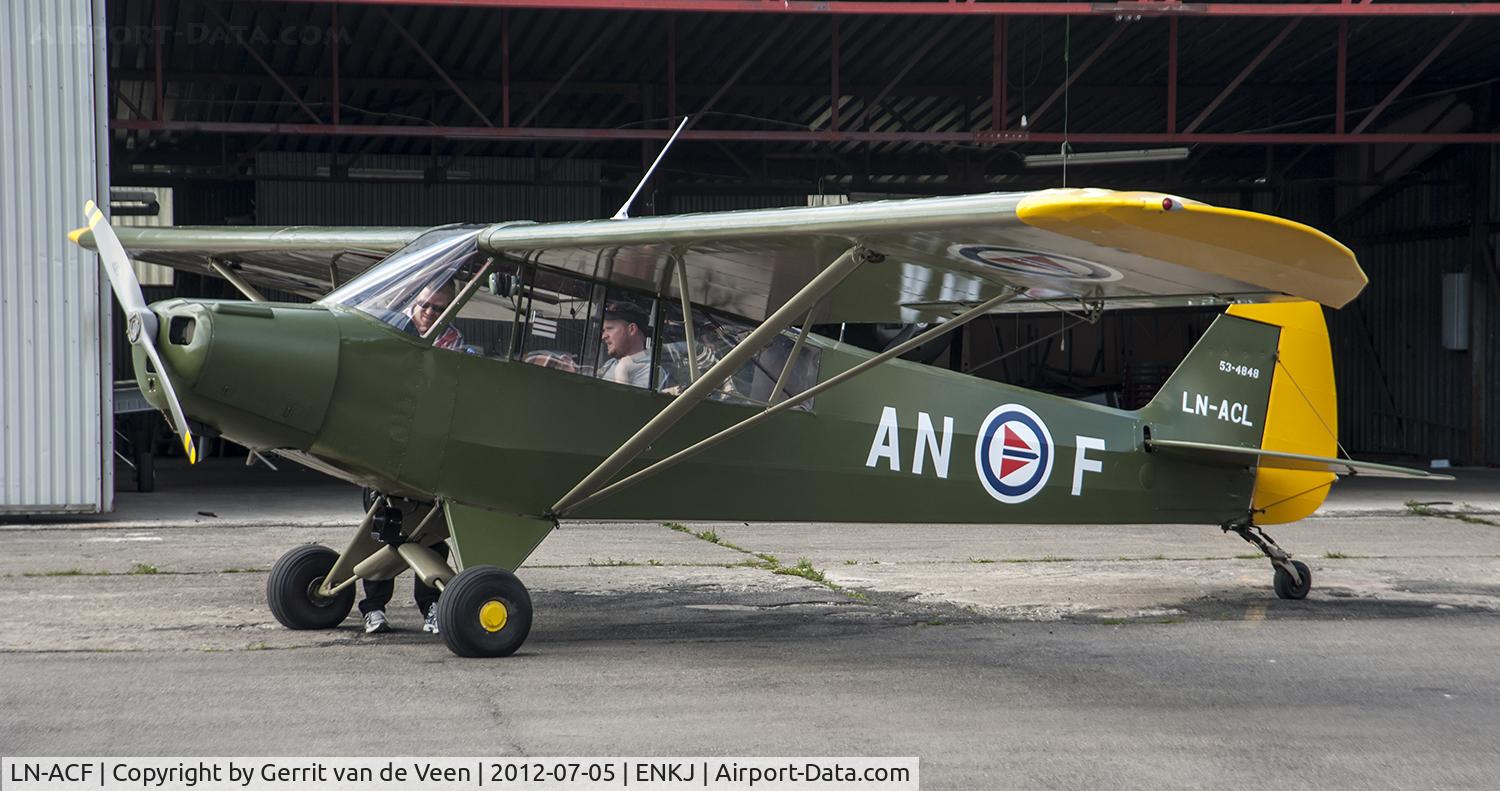 LN-ACF, Piper PA-18-95 Super Cub C/N 18-3232, In a different colour scheme now