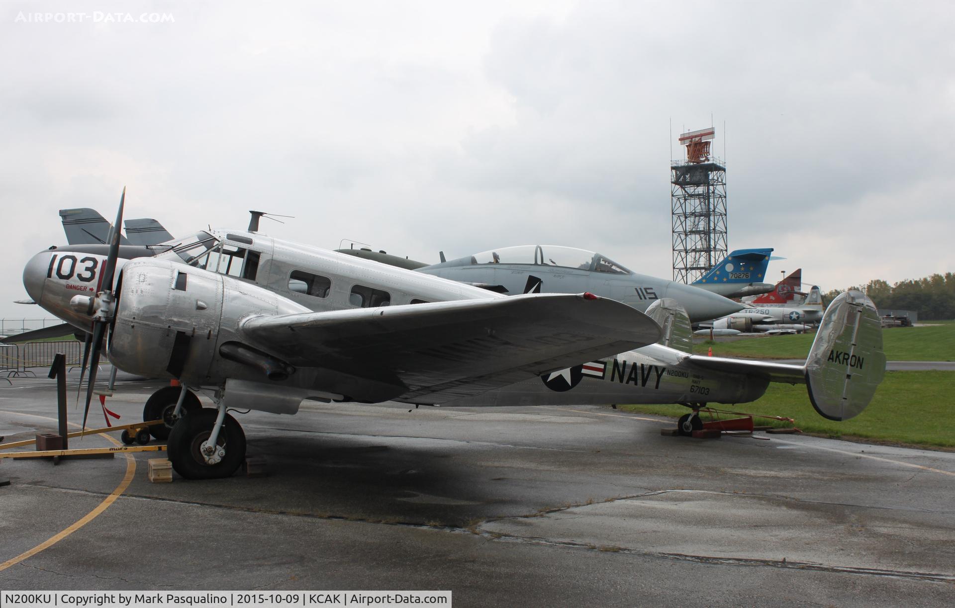 N200KU, 1946 Beech UC-45J Expeditor C/N 67103, Beech TC-45J