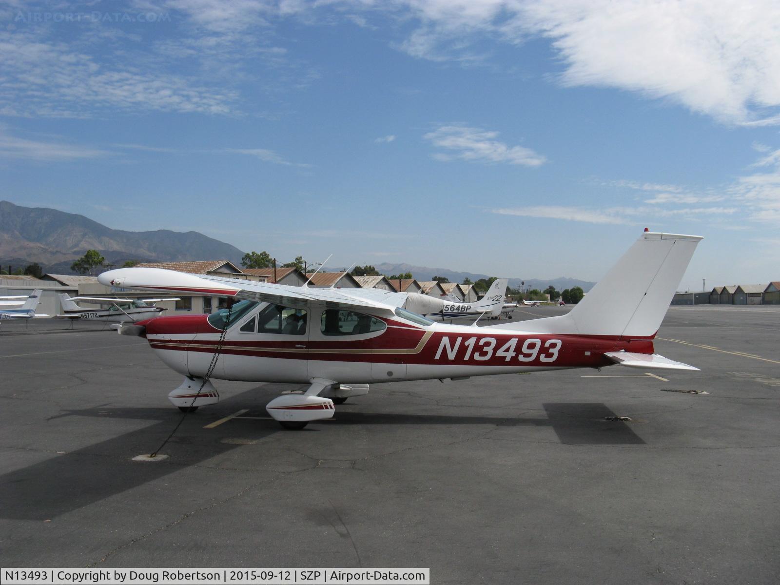 N13493, 1976 Cessna 177B Cardinal C/N 17702427, 1976 Cessna 177B CARDINAL, Lycoming O&VO-360 180 Hp, cantilever wings, B model has revised airfoil, 180 Hp upgrade from 150, conical-camber wingtips, cowl flaps and CS prop. But, not the hoped-for market success. 