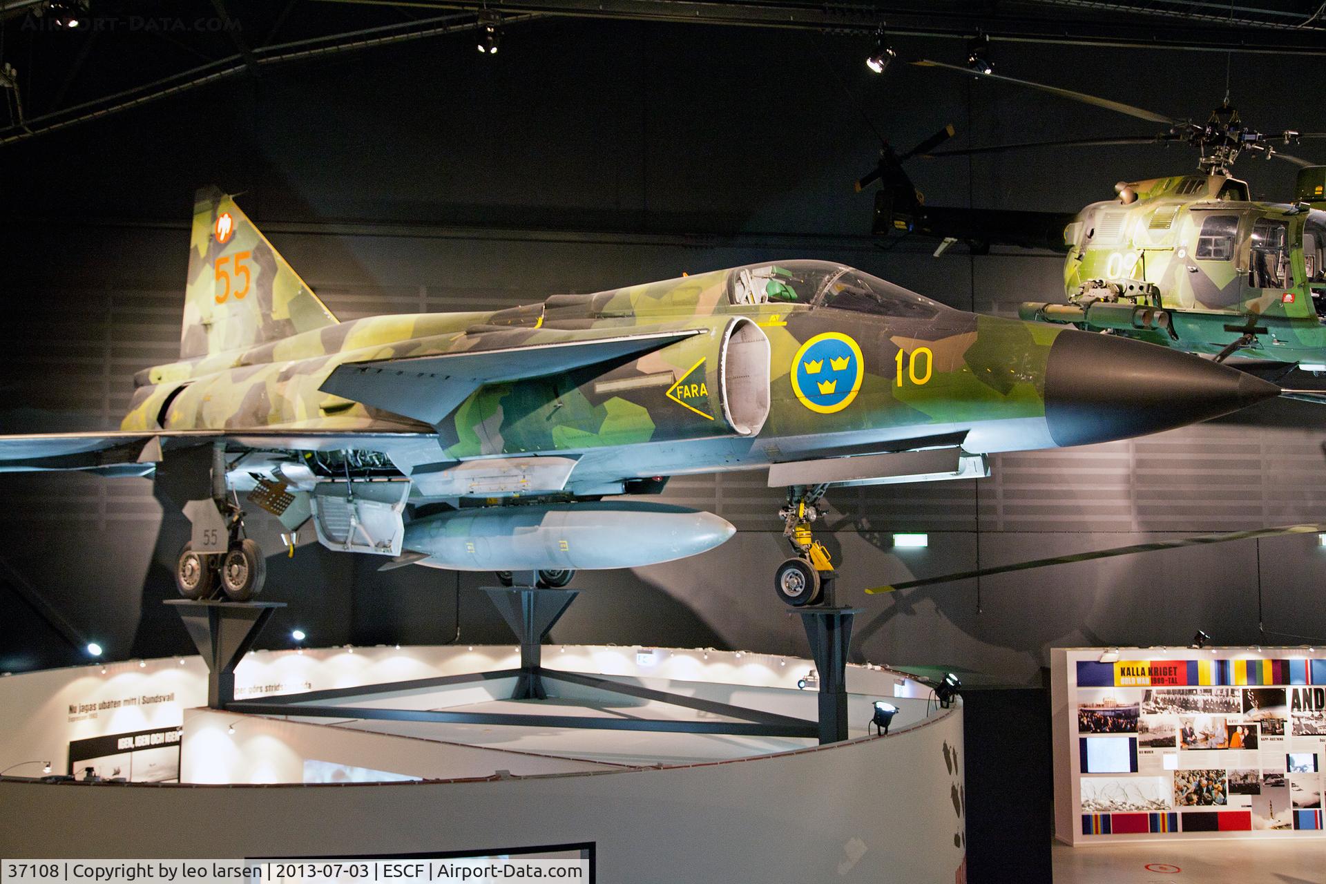 37108, Saab AJS 37 Viggen C/N 37108, Flygvapen Museum Linköping 3.7.13