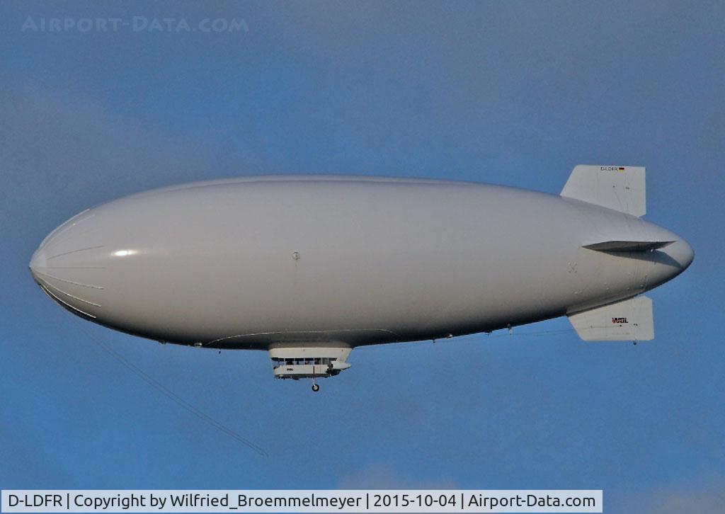 D-LDFR, Luftschiff WDL-1B C/N 107, Overhead the City of Wuppertal