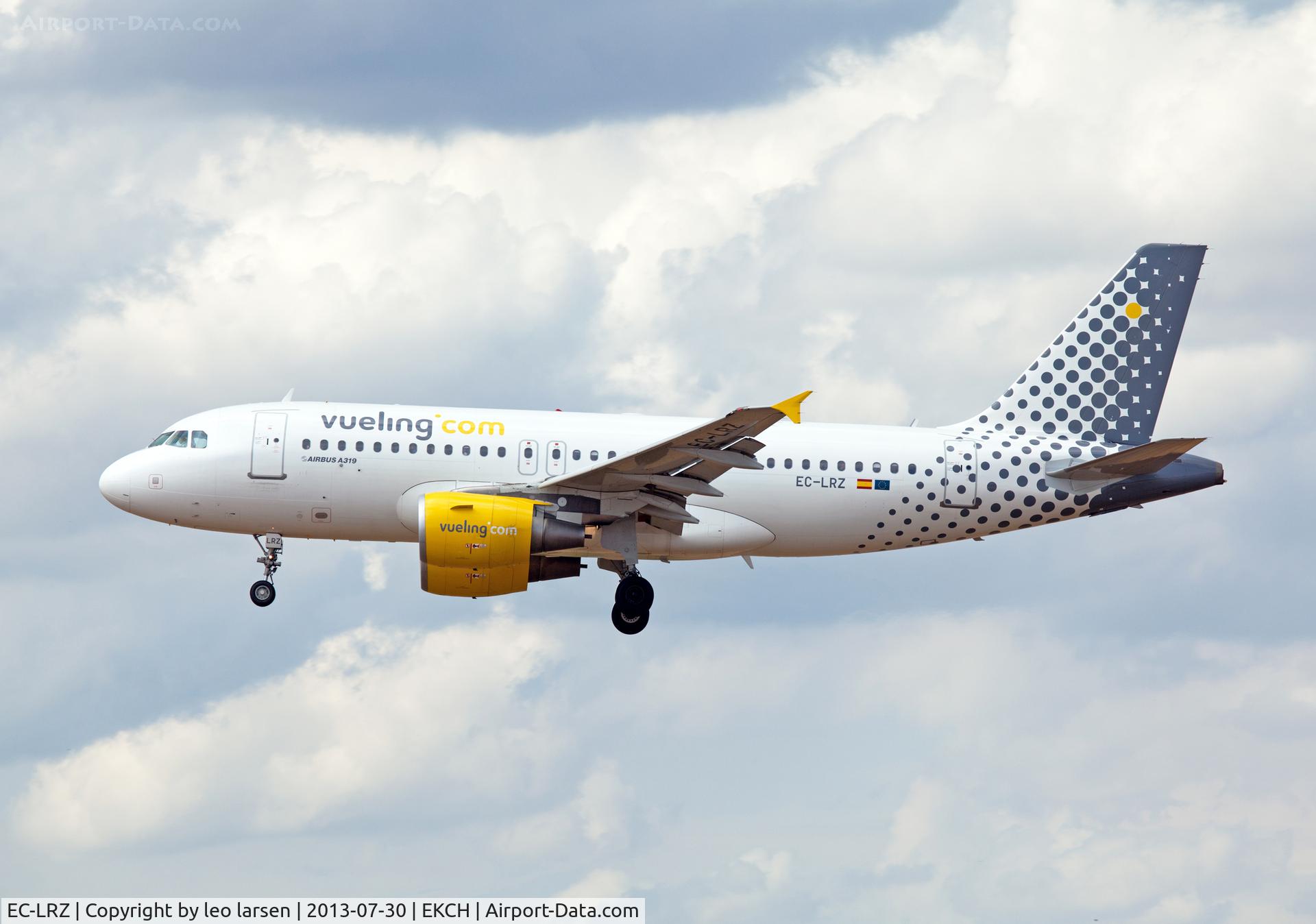 EC-LRZ, 2008 Airbus A319-112 C/N 3700, Copenhagen 30.7.13