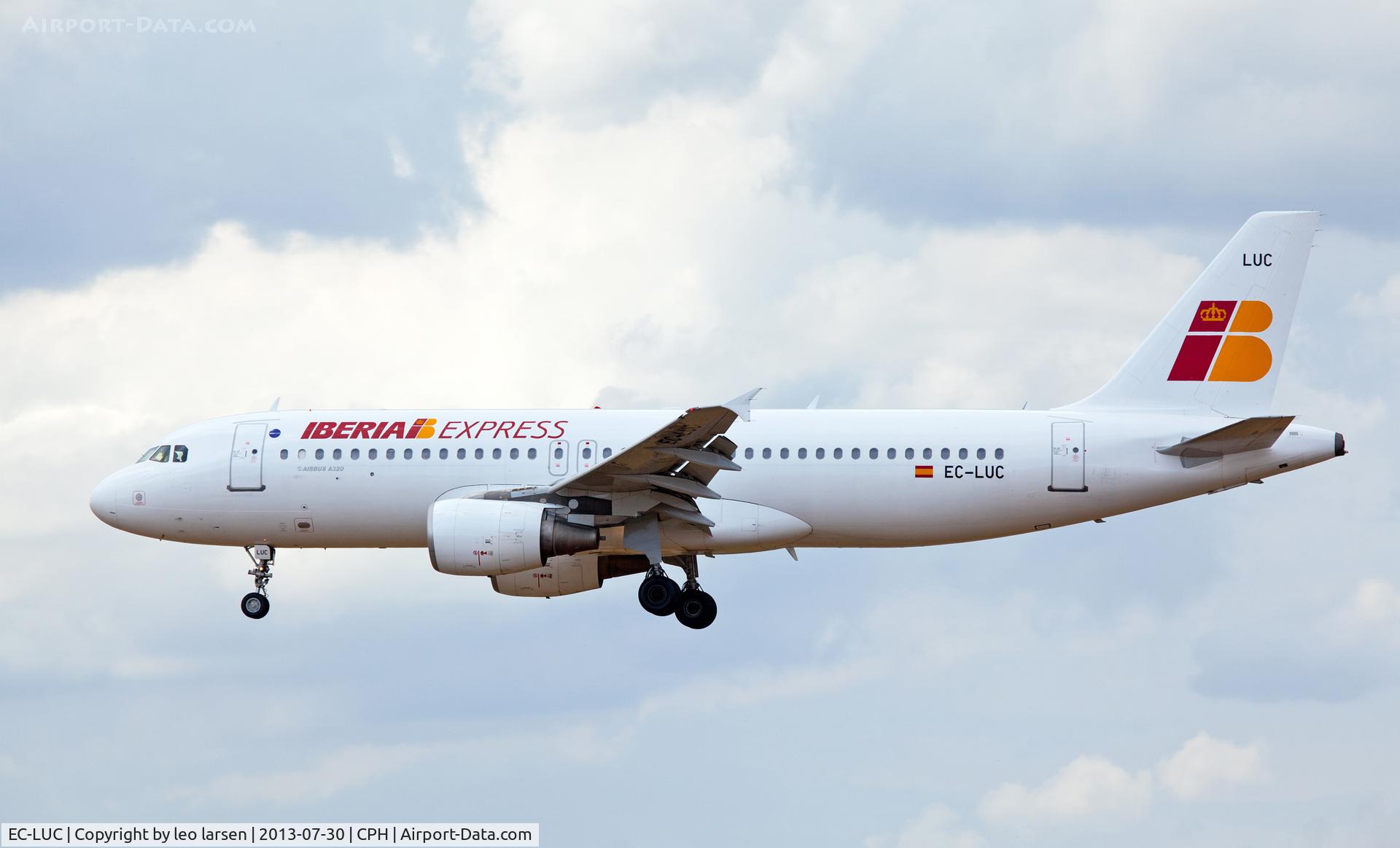 EC-LUC, 1999 Airbus A320-214 C/N 1059, Copenhagen 30.7.13