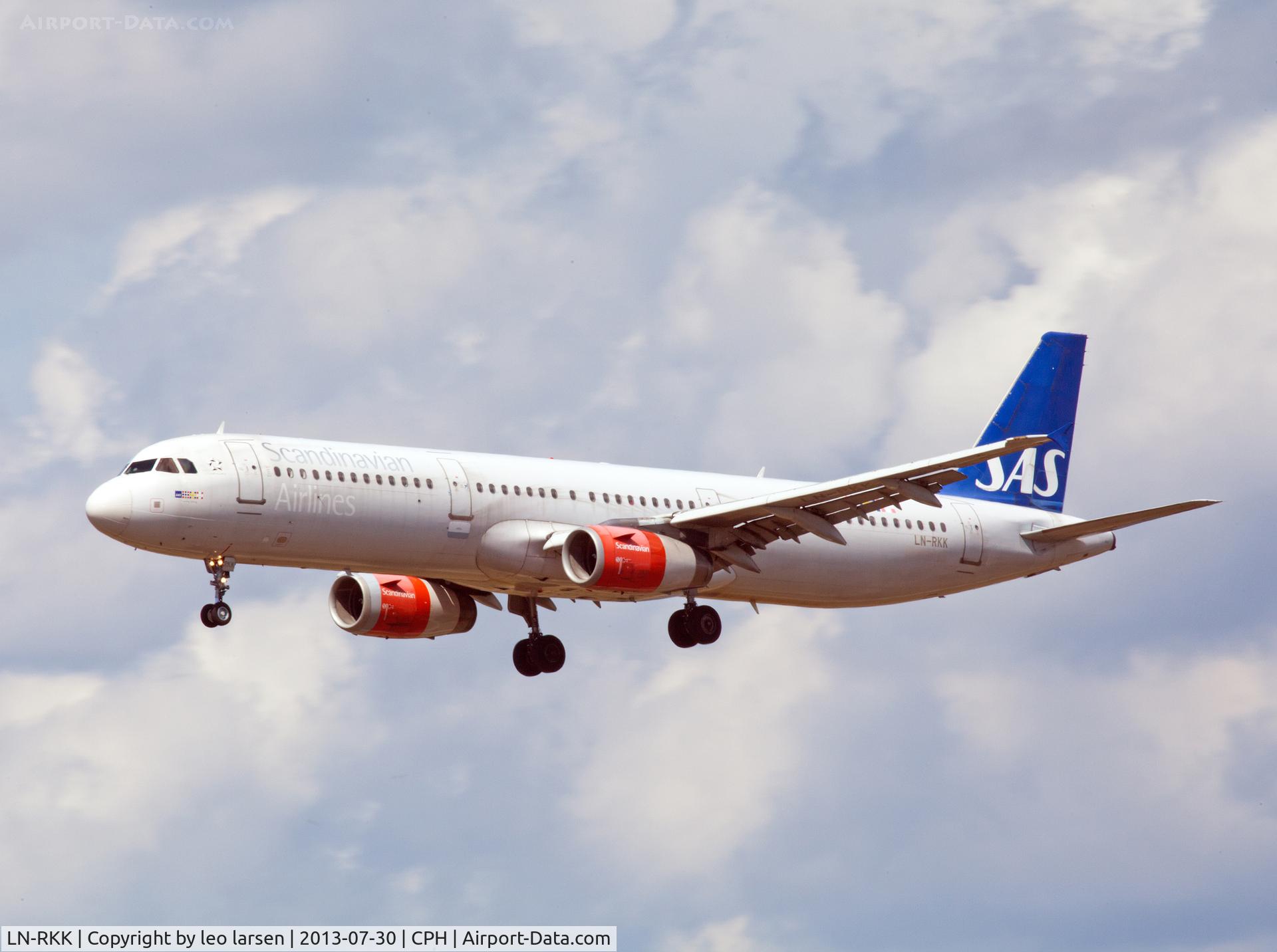 LN-RKK, 2002 Airbus A321-232 C/N 1848, Copenhagen 30.7.13