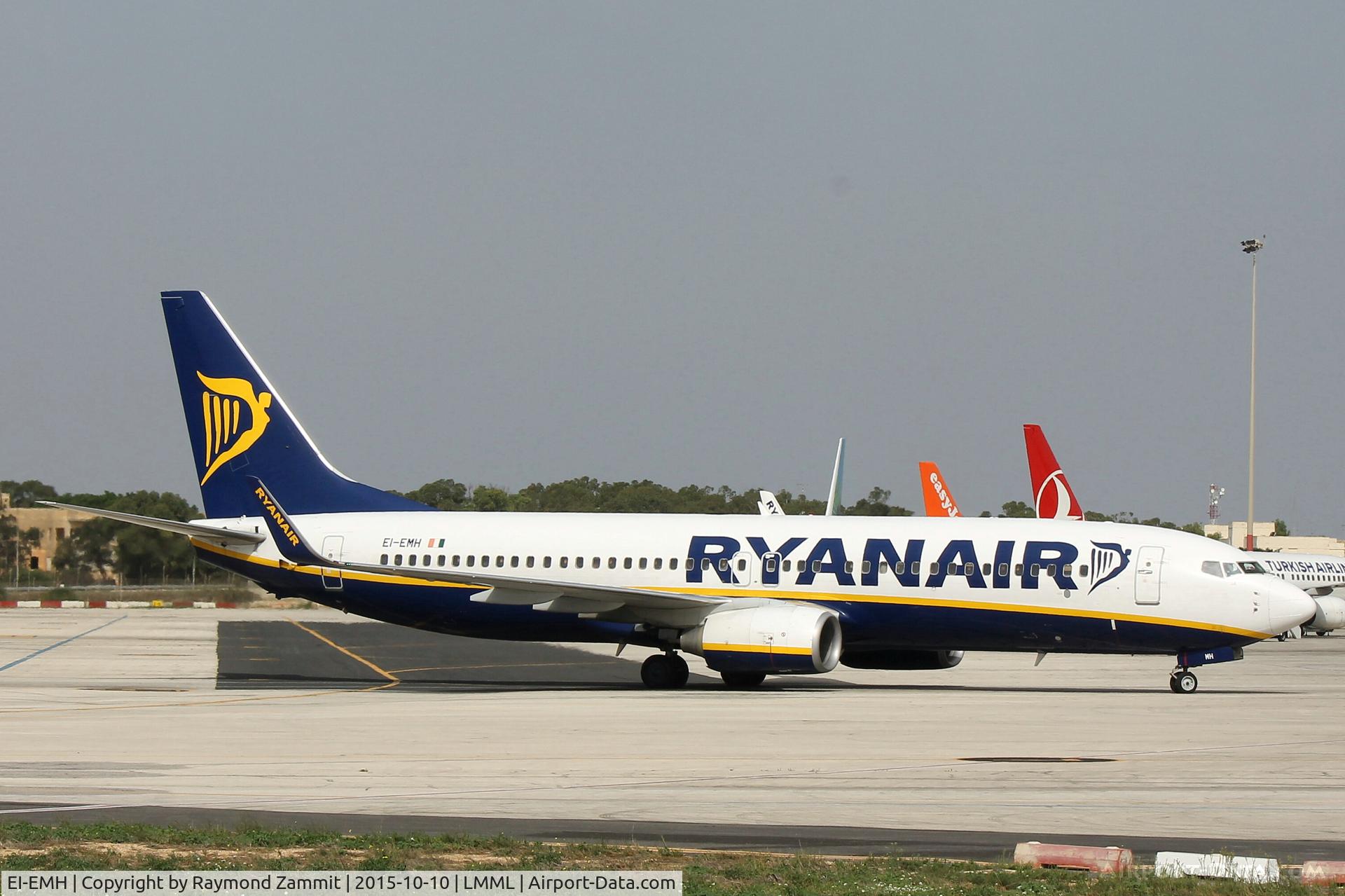EI-EMH, 2010 Boeing 737-8AS C/N 34974, B737-800 EI-EMH Ryanair