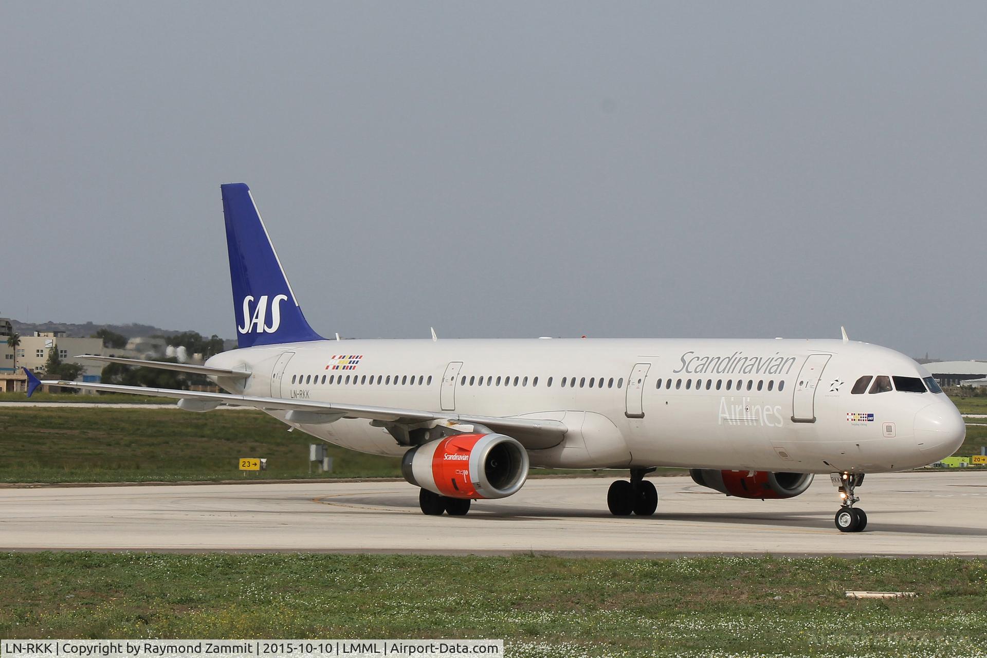 LN-RKK, 2002 Airbus A321-232 C/N 1848, A321 LN-RKK SAS