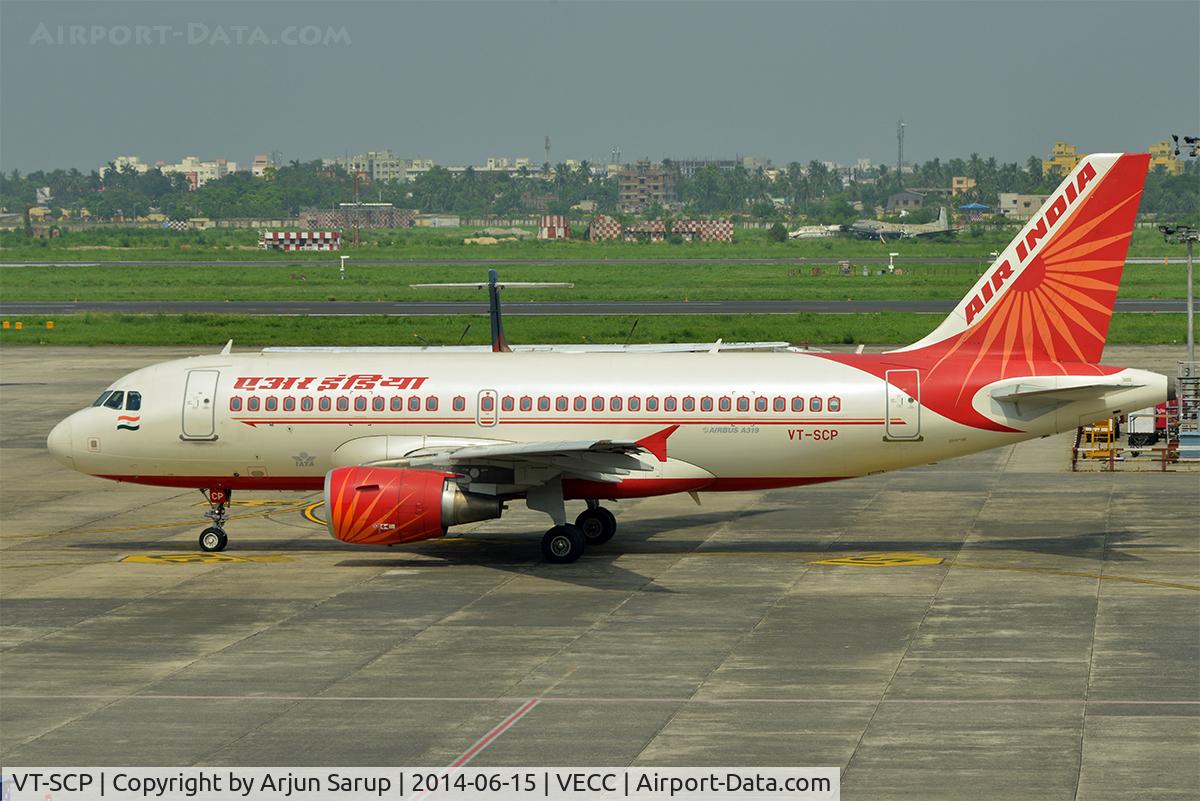 VT-SCP, 2009 Airbus A319-112 C/N 3874, Taxiing out for departure.