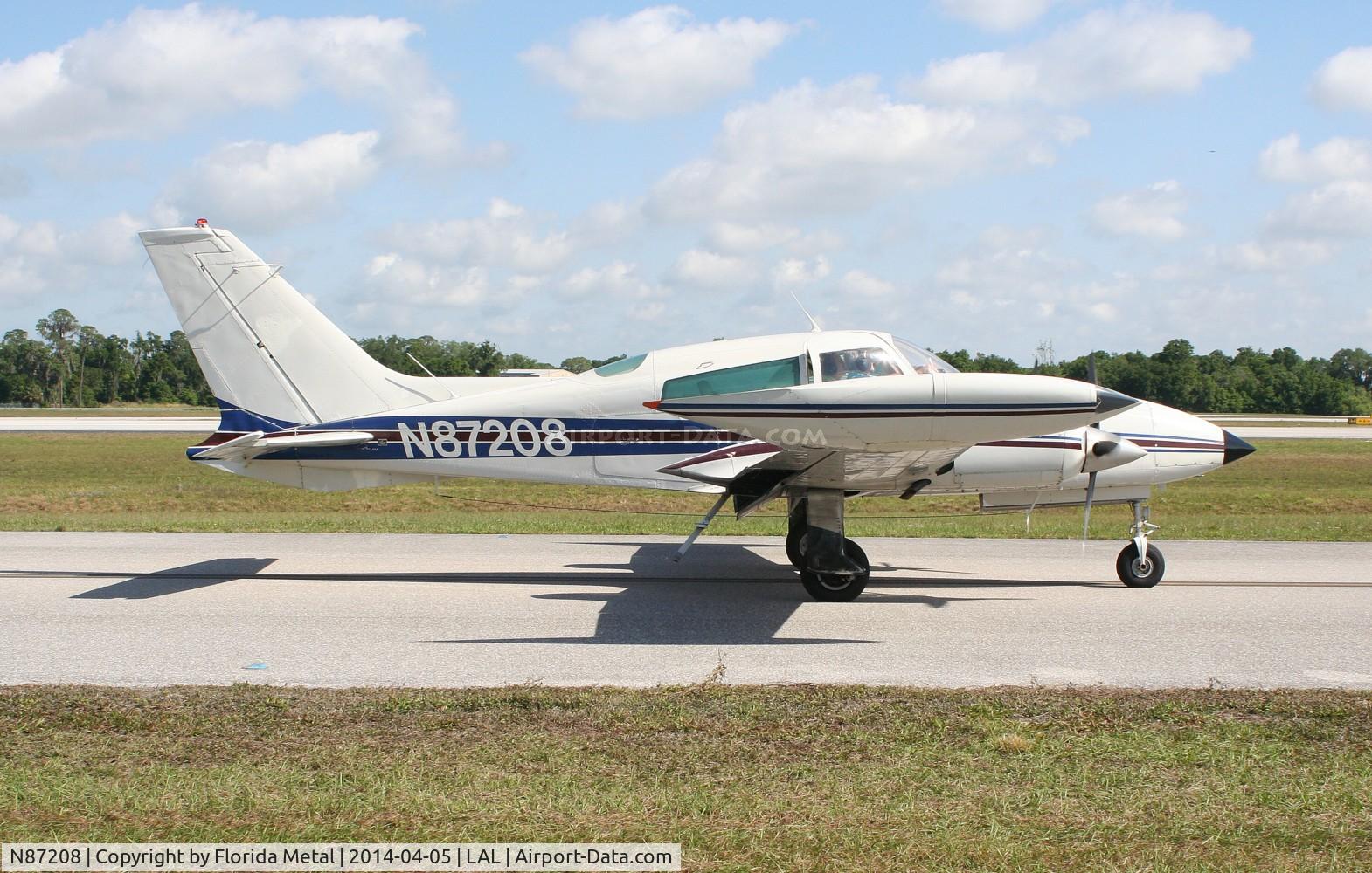 N87208, 1975 Cessna 310R C/N 310R0302, Cessna 310R