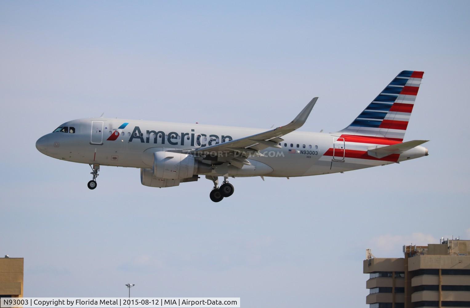 N93003, 2013 Airbus A319-115 C/N 5704, American