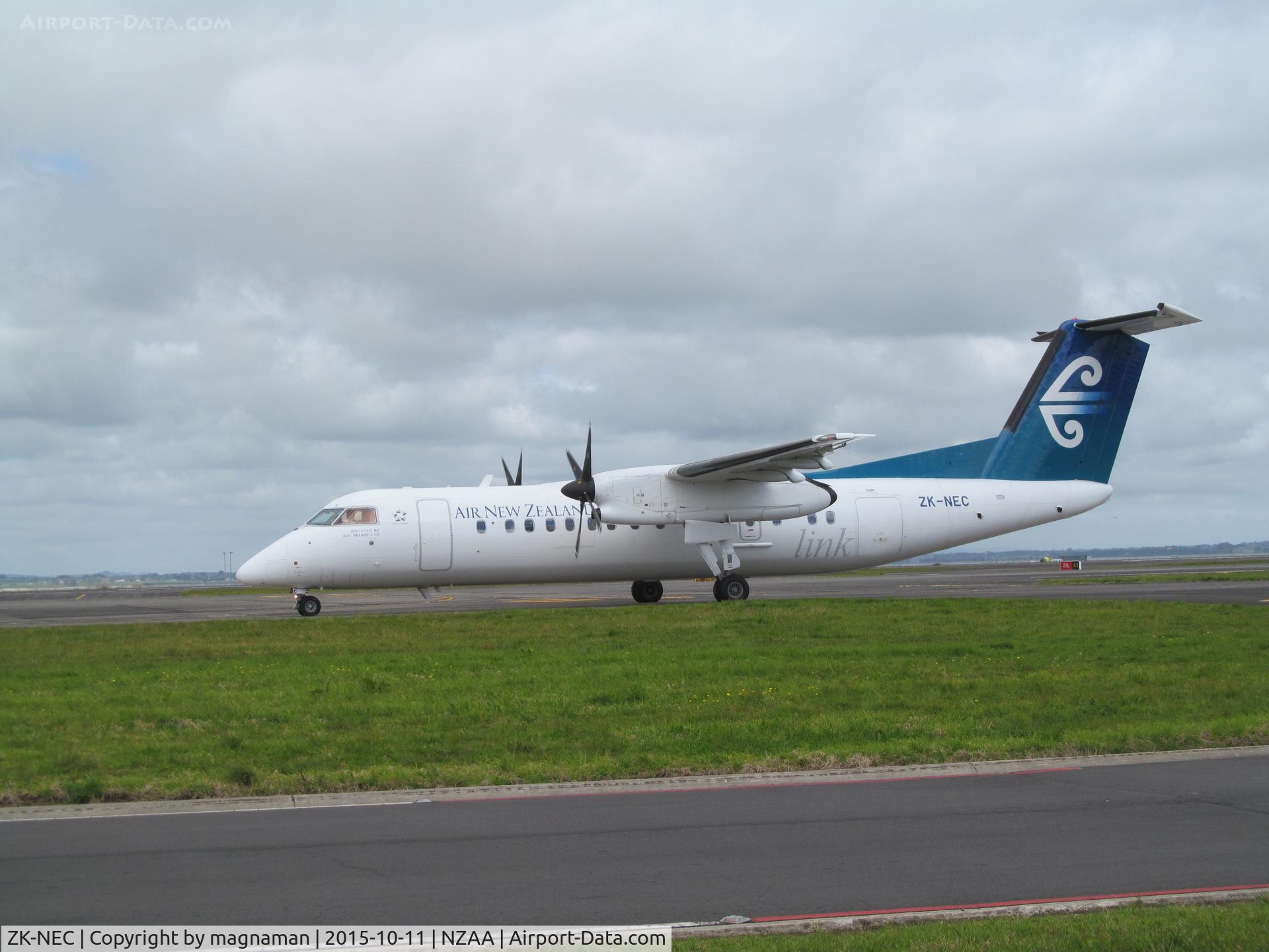 ZK-NEC, 2005 De Havilland Canada DHC-8-311Q Dash 8 C/N 616, taxy out to leave