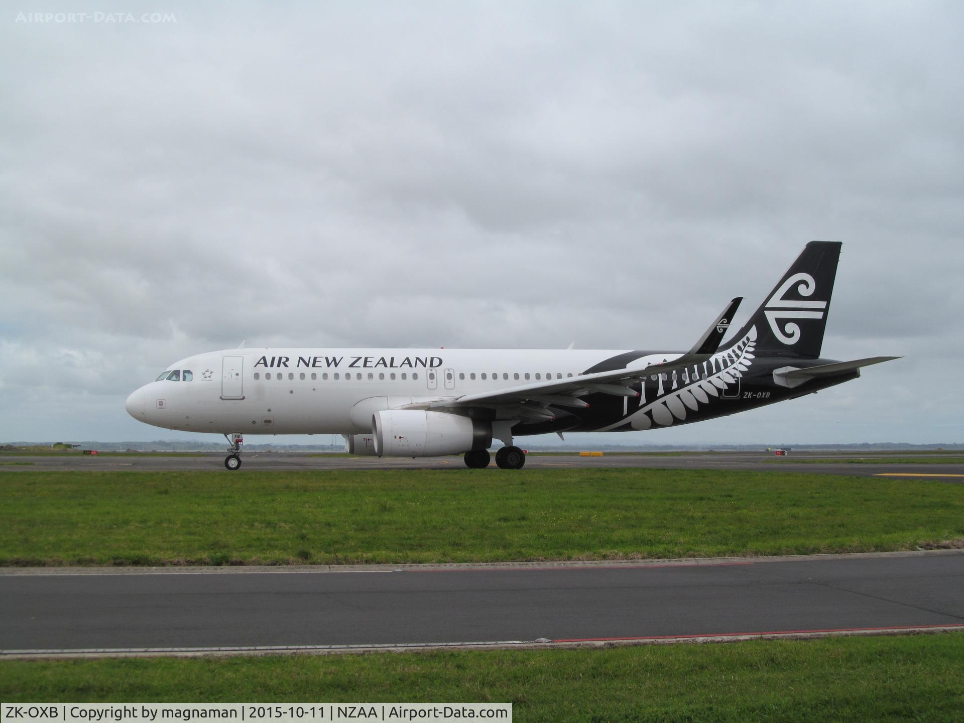 ZK-OXB, 2013 Airbus A320-232 C/N 5682, taxying out NZAA