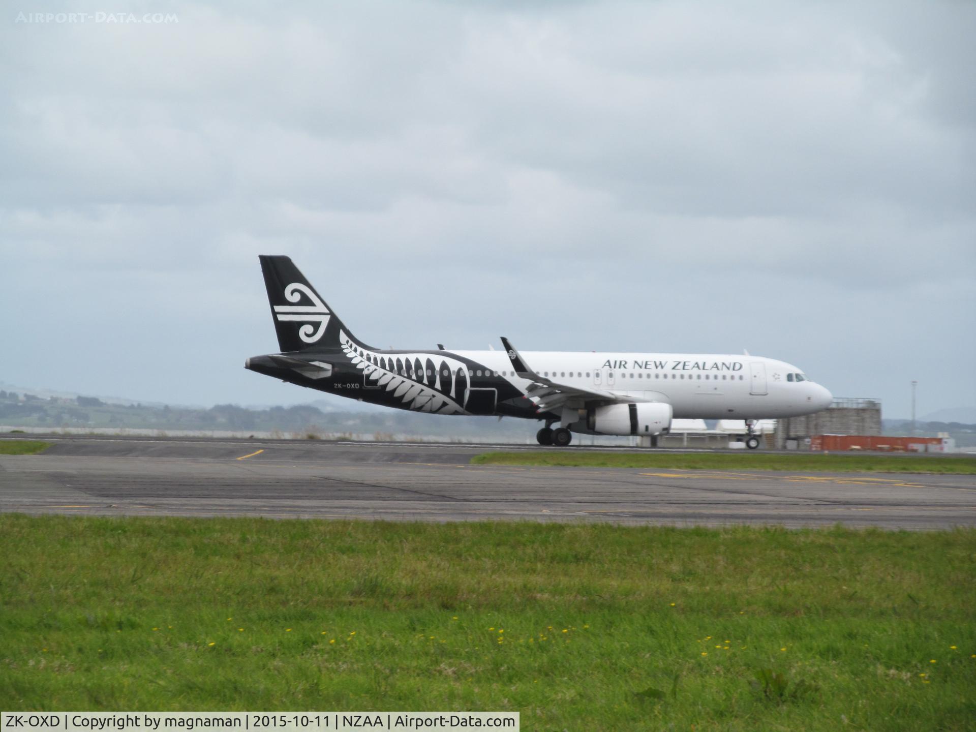 ZK-OXD, 2014 Airbus A320-232 C/N 5962, landing at AKL