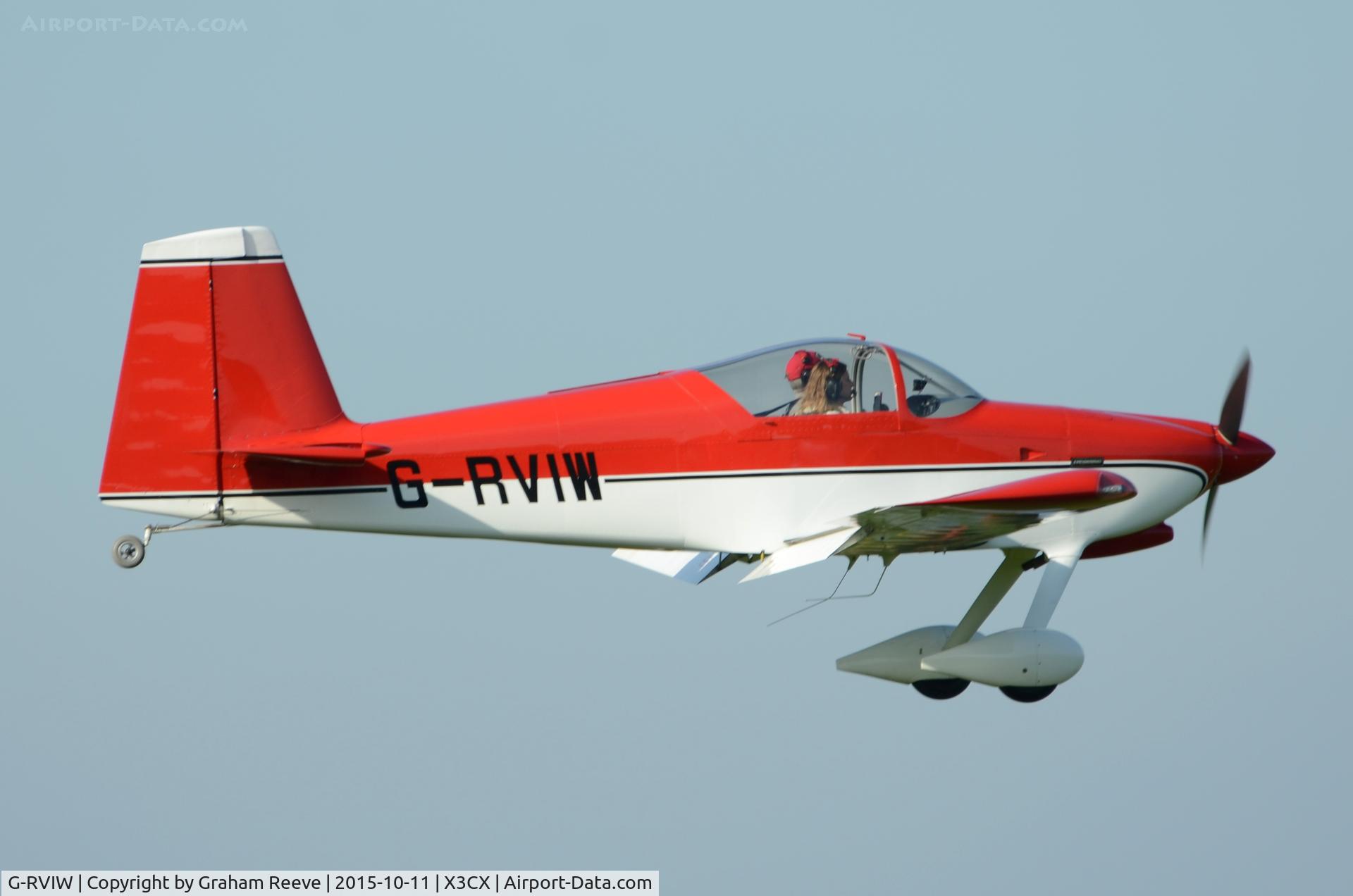 G-RVIW, 2010 Vans RV-9 C/N PFA 320-13924, Landing at Northrepps.