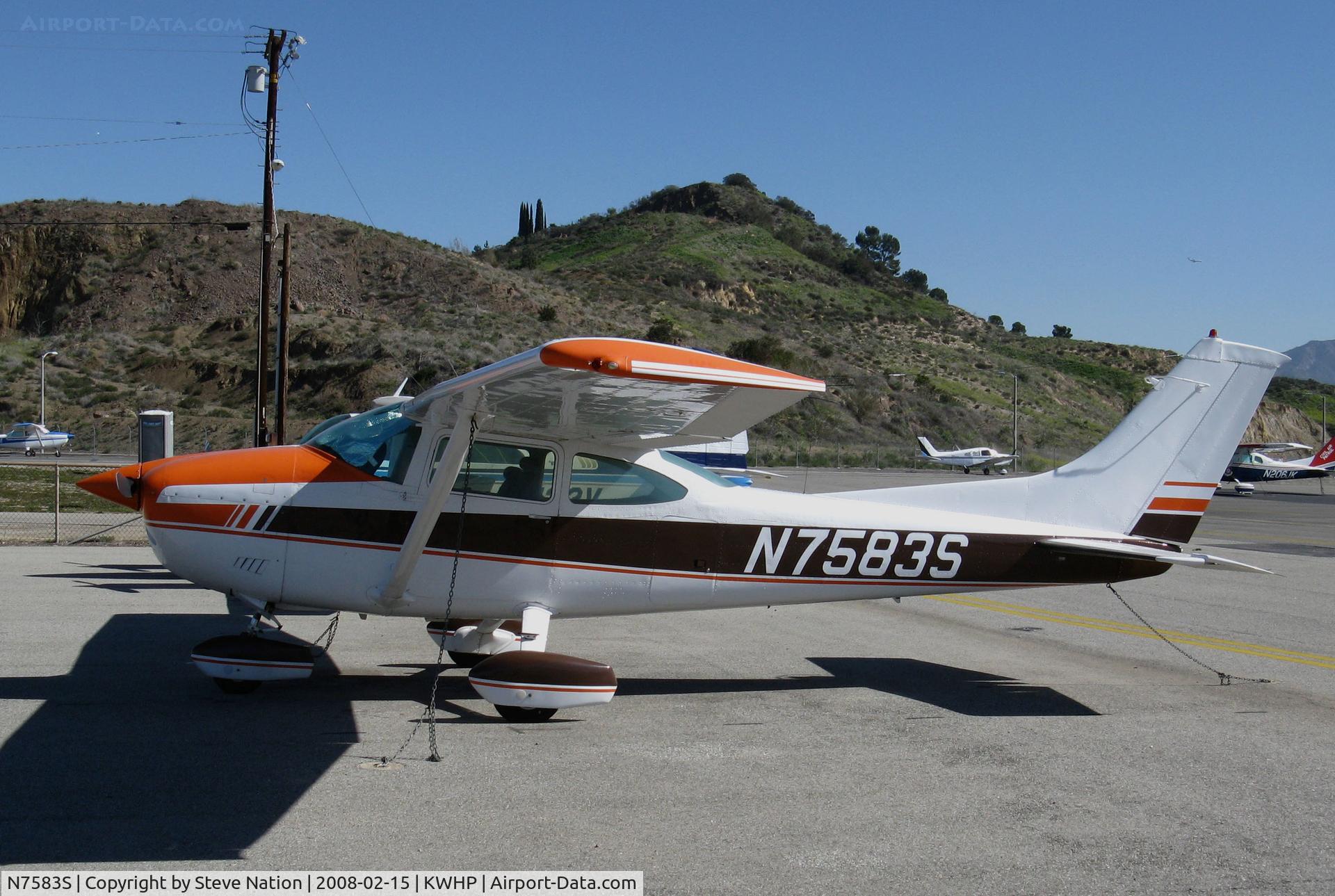 N7583S, 1976 Cessna 182Q Skylane C/N 18265232, Locally-based 1976 182Q Skylane @ Whiteman Airport, Pacoima, CA