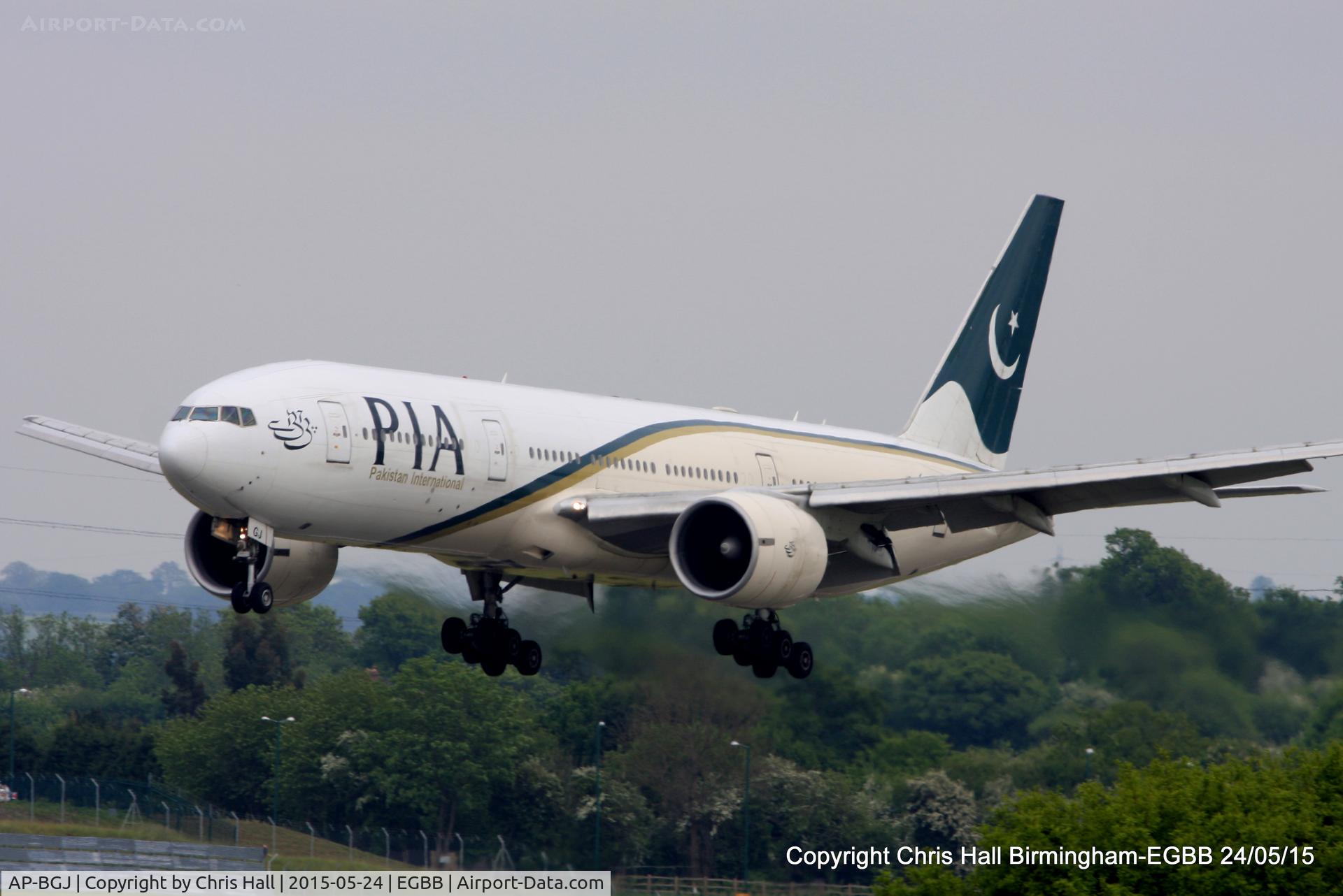 AP-BGJ, 2003 Boeing 777-240/ER C/N 33775, PIA Pakistan International Airlines