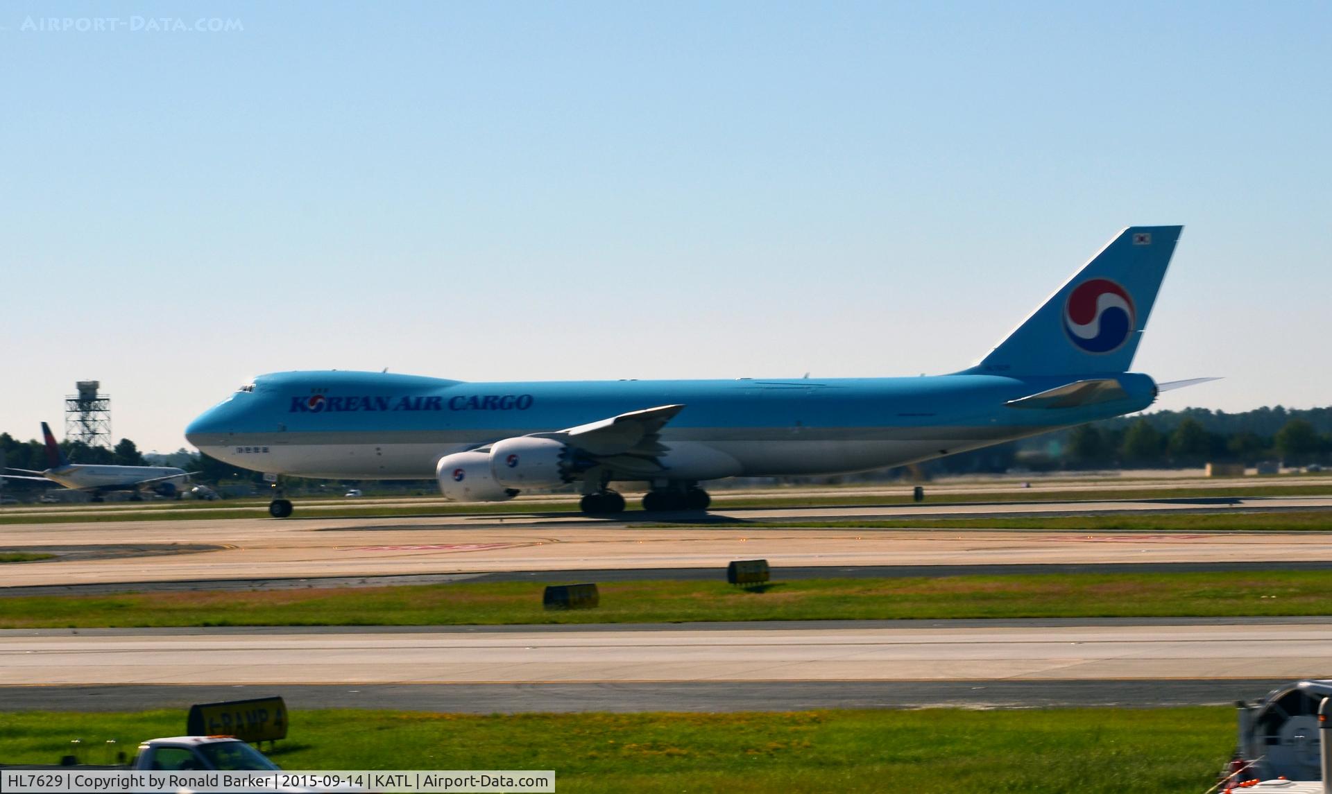 HL7629, 2015 Boeing 747-8B5(F) C/N 37657, Takeoff roll Atlanta