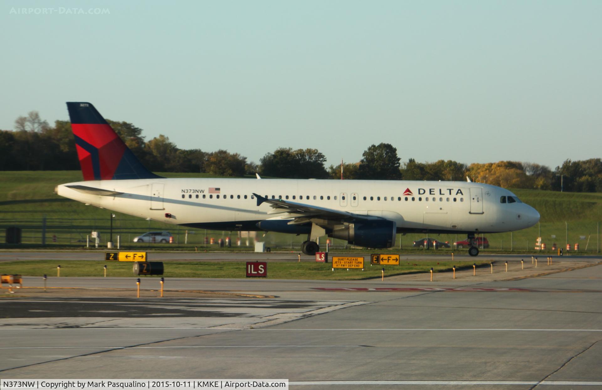N373NW, 2001 Airbus A320-212 C/N 1641, Airbus A320