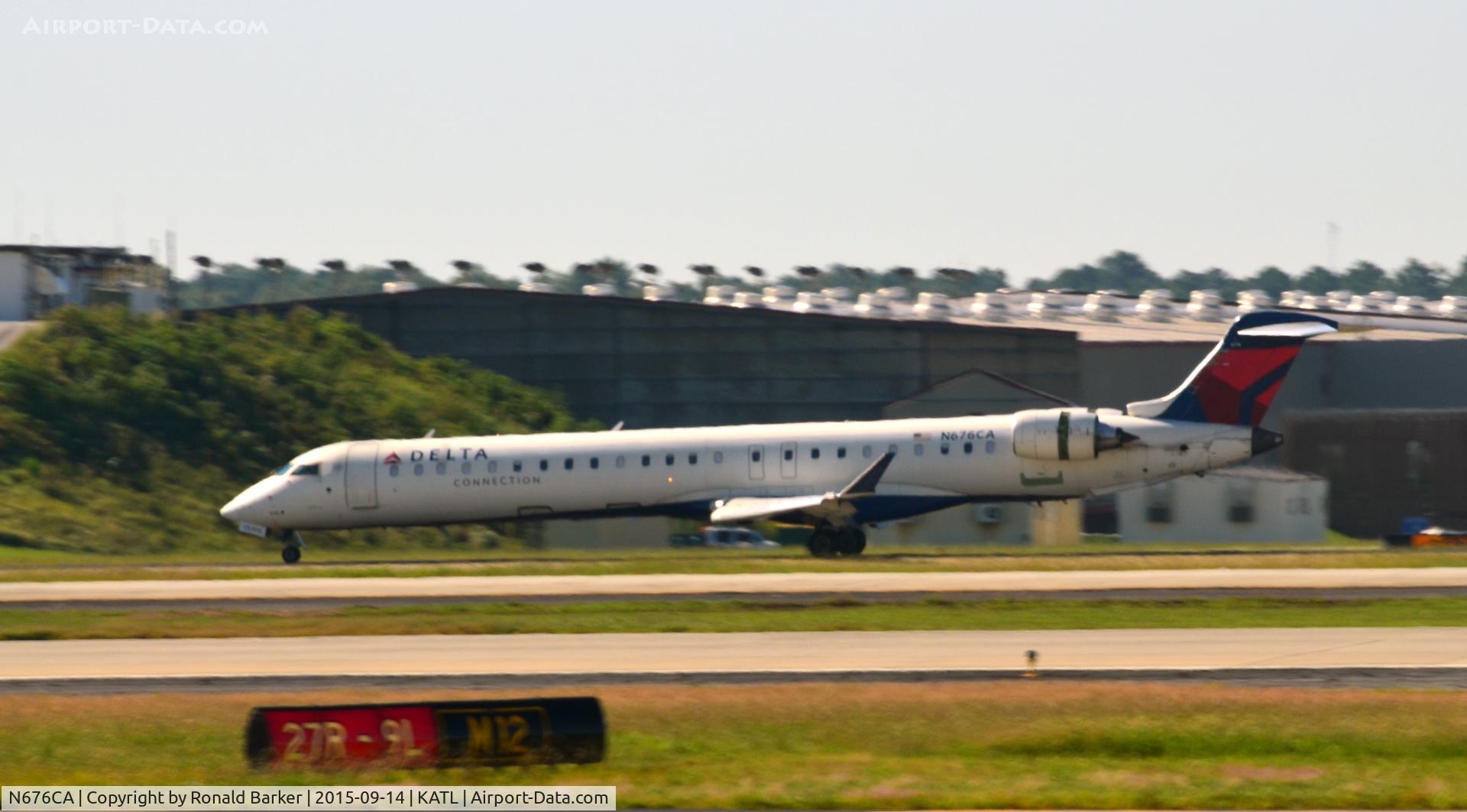 N676CA, 2007 Bombardier CRJ-900ER (CL-600-2D24) C/N 15127, Landing Atlanta
