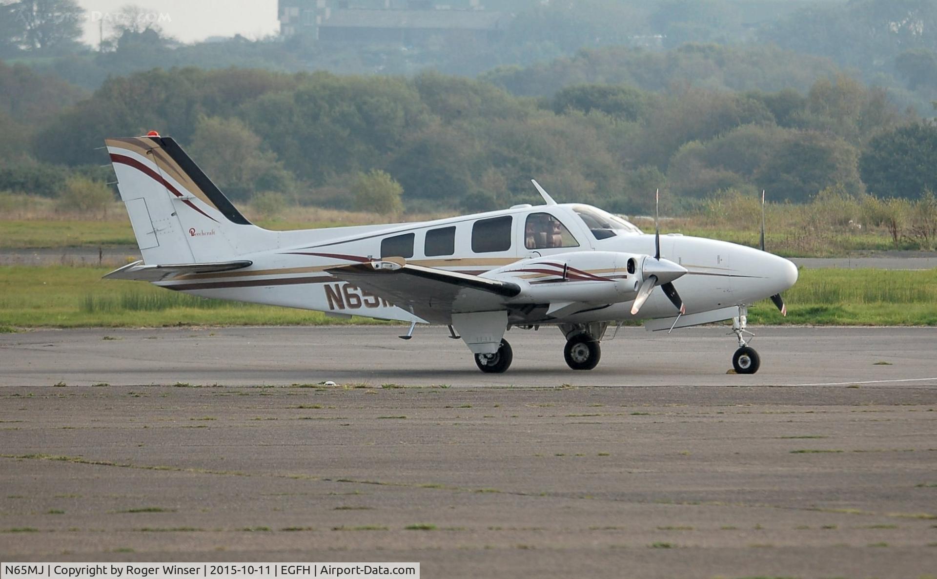 N65MJ, 1985 Beech 58P Baron C/N TJ-487, Visiting Beech Baron.