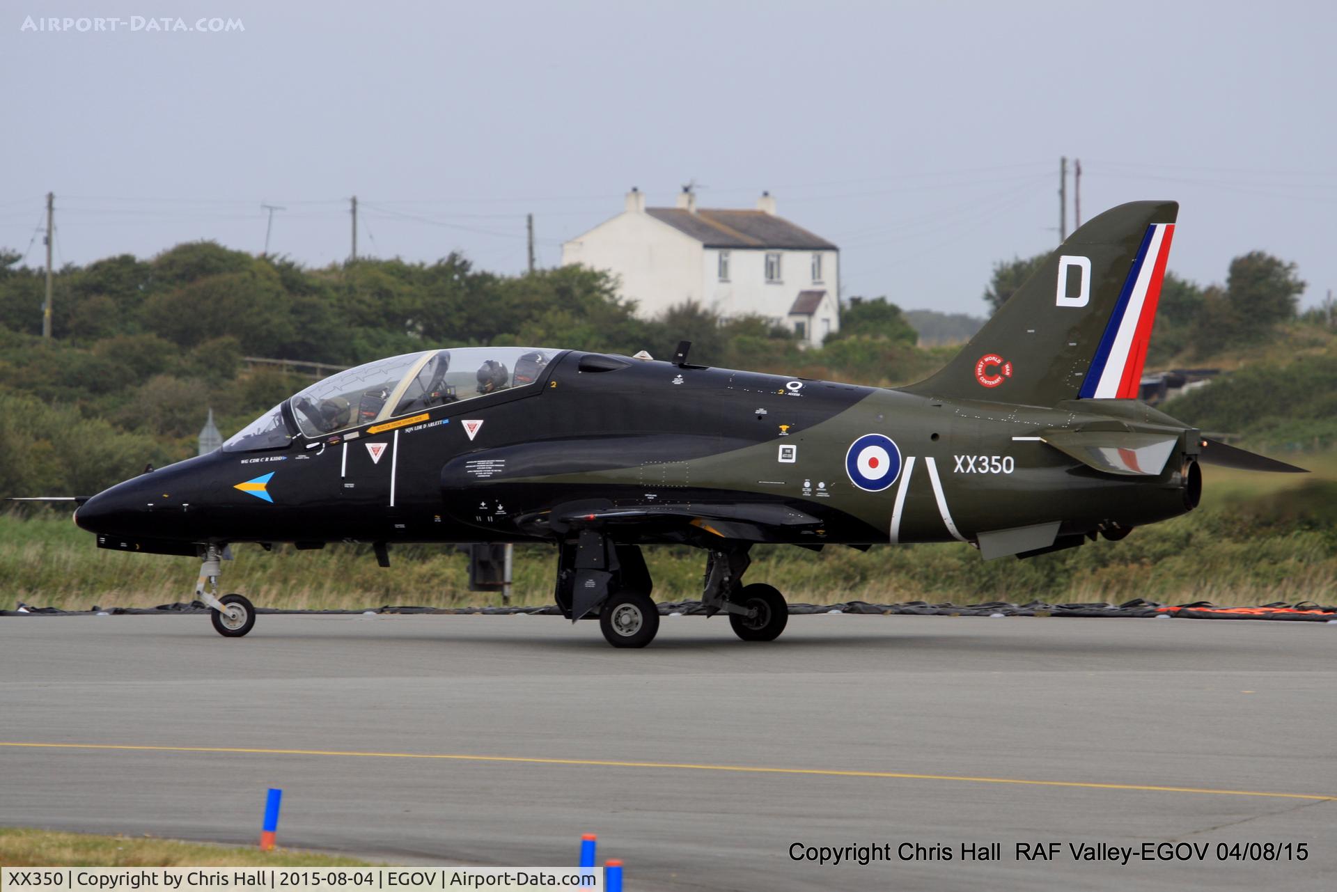 XX350, 1981 Hawker Siddeley Hawk T.1A C/N 199/312174, RAF 208(R) Sqn WWI 100th anniversary scheme