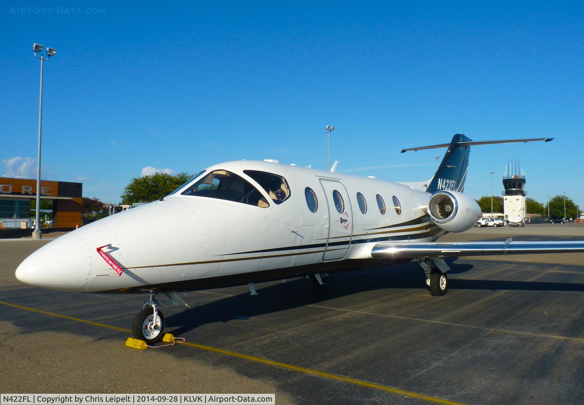 N422FL, Raytheon Aircraft Company 400A C/N RK-346, Flight Options LLC (Cleveland, OH) Beechjet 400A sitting on the transient ramp at Livermore Municipal Airport, Livermore, CA.