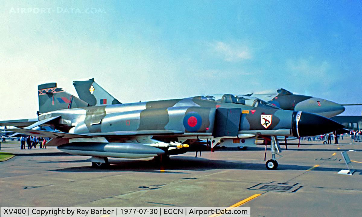 XV400, 1969 McDonnell Douglas Phantom FGR2 C/N 2877/9230, McDonnell-Douglas F-4M FGR.2 Phantom II [2877] (Royal Air Force) RAF Finningley~G 30/07/1977. From a slide.