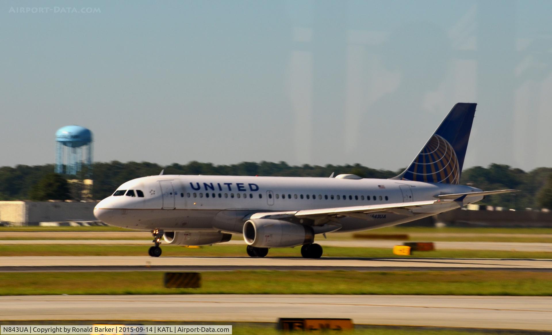 N843UA, 2001 Airbus A319-131 C/N 1573, Takeoff Atlanta