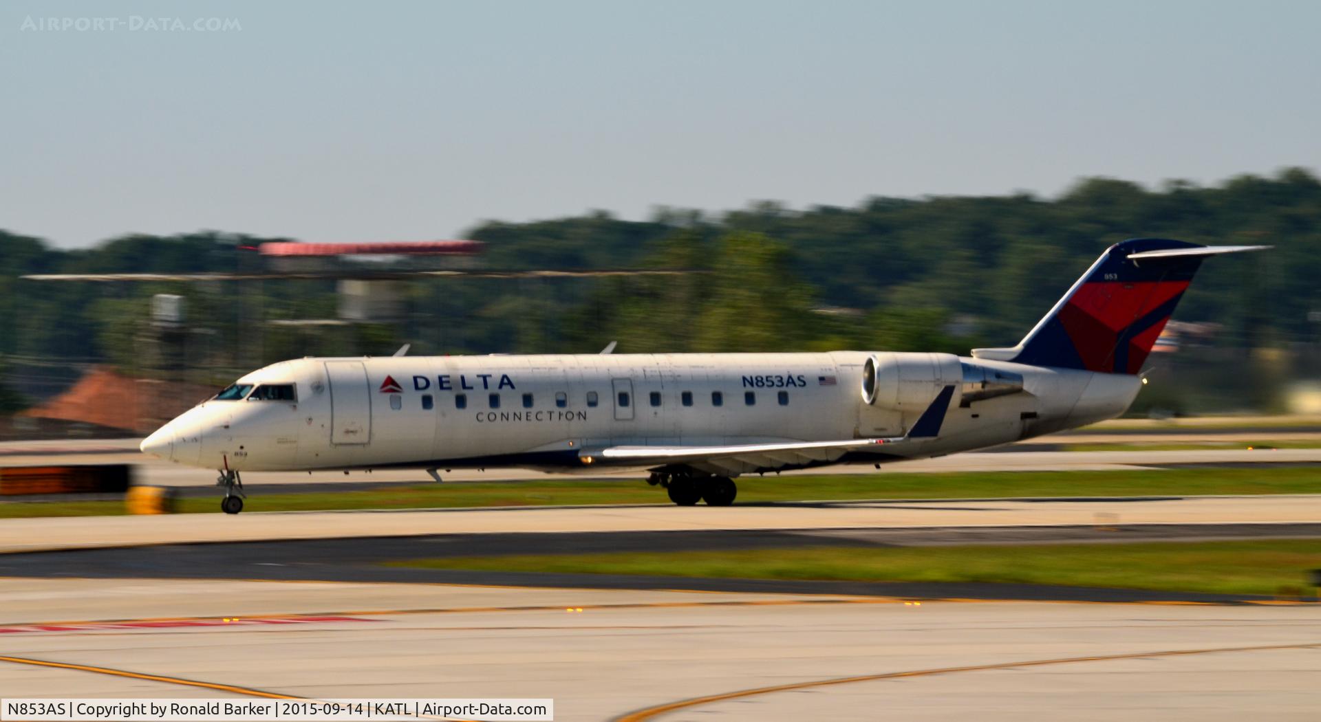 N853AS, 2000 Bombardier CRJ-200ER (CL-600-2B19) C/N 7374, Takeoff Atlanta