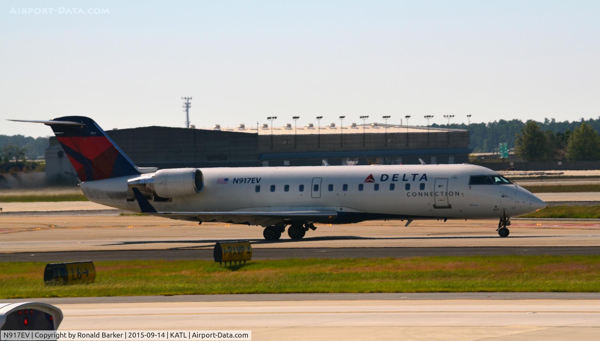 N917EV, 2003 Bombardier CRJ-200ER (CL-600-2B19) C/N 7769, Taxi Atlanta