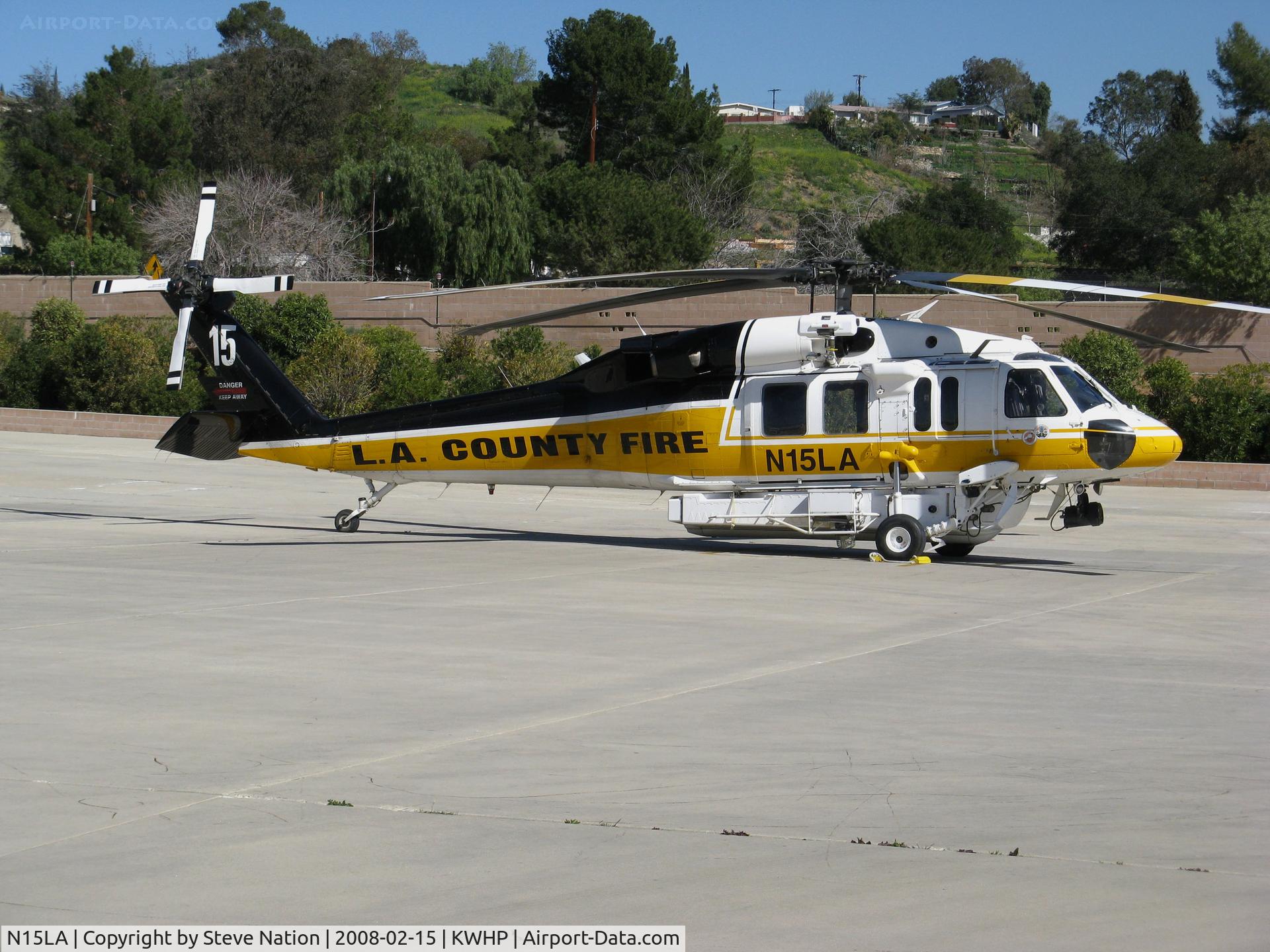 N15LA, 2004 Sikorsky S-70A Firehawk C/N 702846, Los Angeles County Fire 2004 Sikorsky S-70A Firehawk Helitanker #15 on ramp @ Whiteman Airport, Pacoima, CA home base