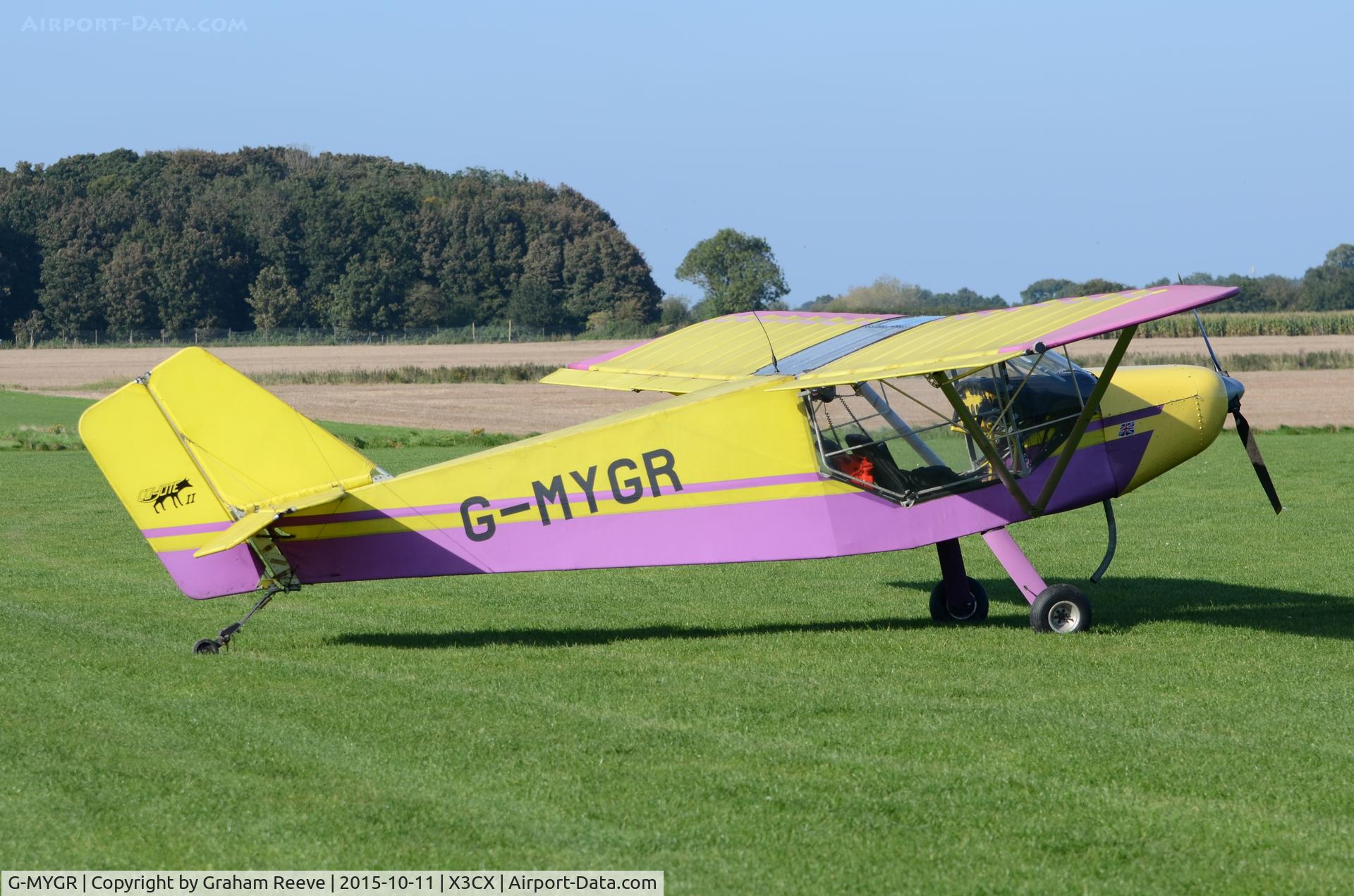G-MYGR, 1992 Rans S-6ESD Coyote II C/N PFA 204-12378, Parked at Northrepps.