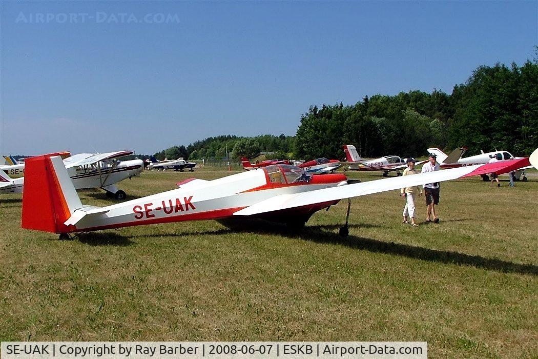 SE-UAK, 1971 Scheibe SF-25B Falke C/N 46125, Scheibe SF-25B Falke [46152] Stockholm-Barkarby~SE 07/06/2008