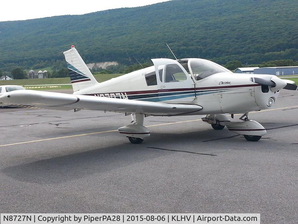 N8727N, 1969 Piper PA-28-140 Cherokee C/N 28-25540, I got a chance to fly this baby.
