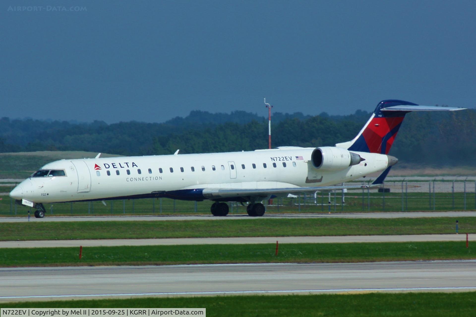 N722EV, 2003 Bombardier CRJ-701 (CL-600-2C10) Regional Jet C/N 10127, ASQ5265 - KDTW-KGRR - Taxi From Landing RWY 35