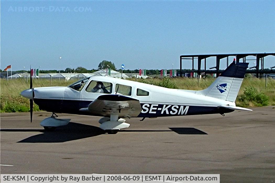 SE-KSM, 1977 Piper PA-28-181 C/N 28-7790421, Piper PA-28-181 Archer II [28-7790421] Halmstad~SE 09/06/2008