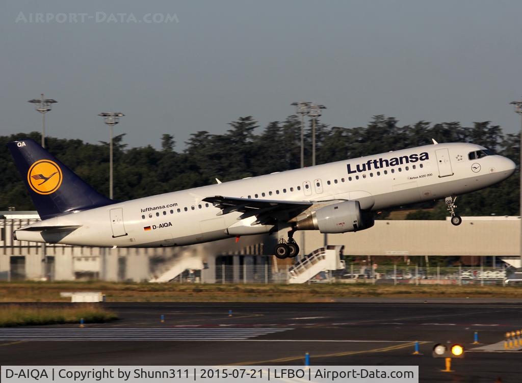D-AIQA, 1991 Airbus A320-211 C/N 0172, Taking off from rwy 32L