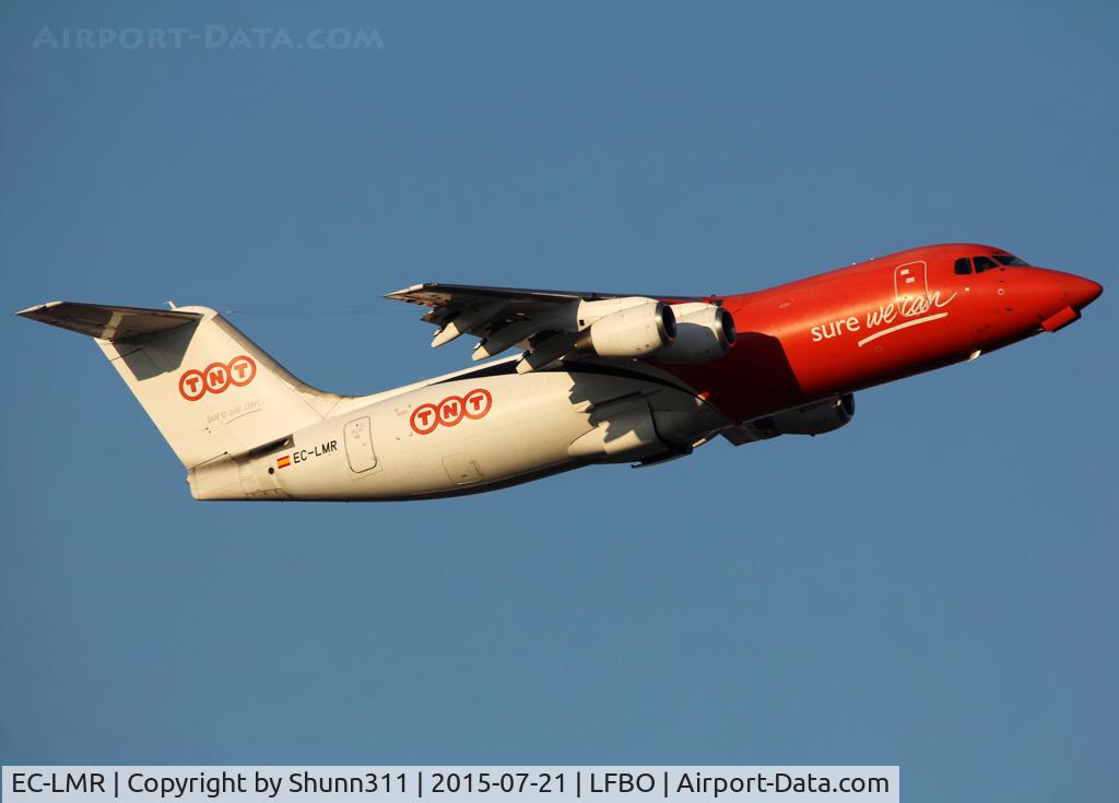 EC-LMR, 1989 British Aerospace BAe.146-300 C/N E3151, Taking off from rwy 32L