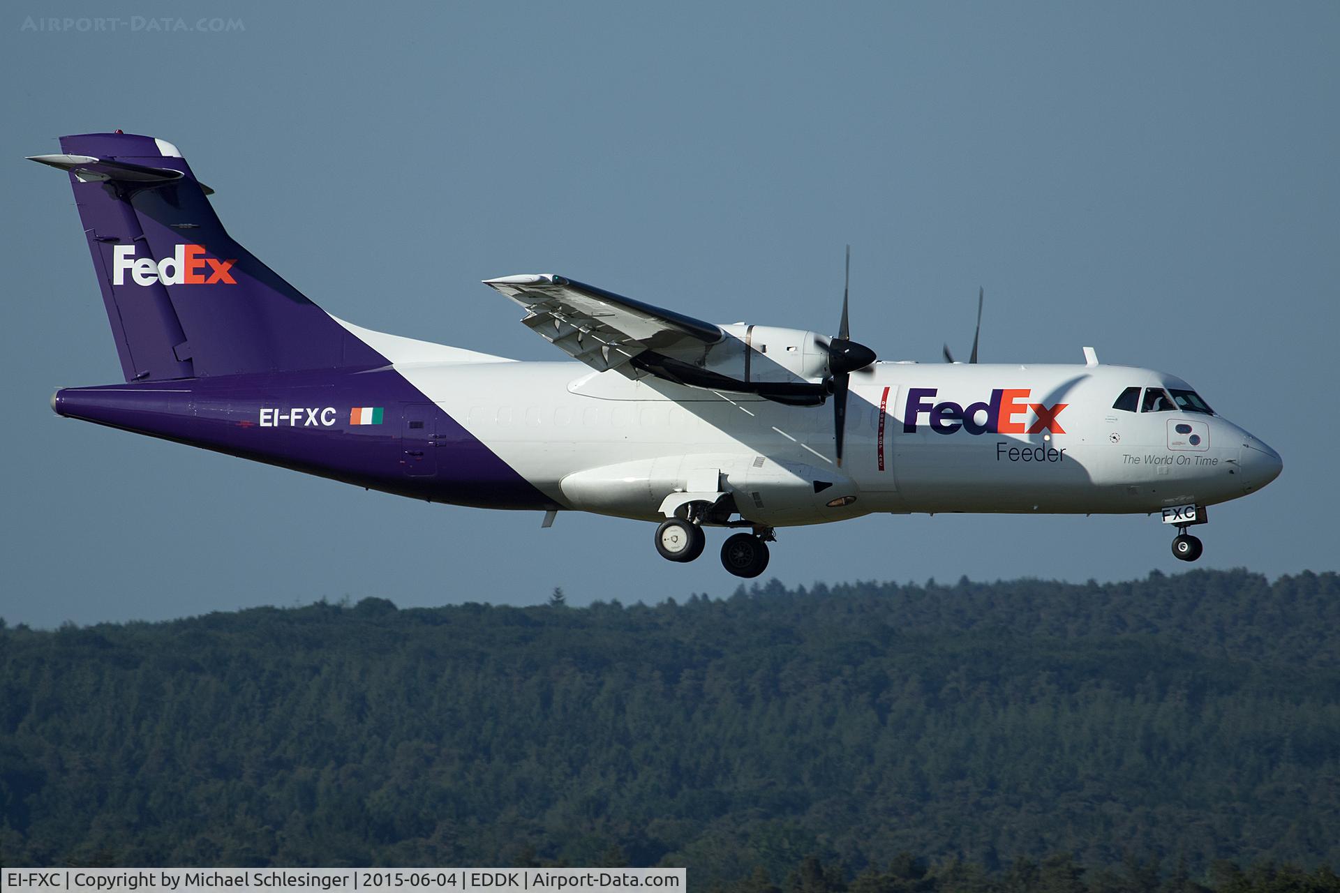 EI-FXC, 1992 ATR 42-300 C/N 310, Short final on runway 14L at the cologne airport