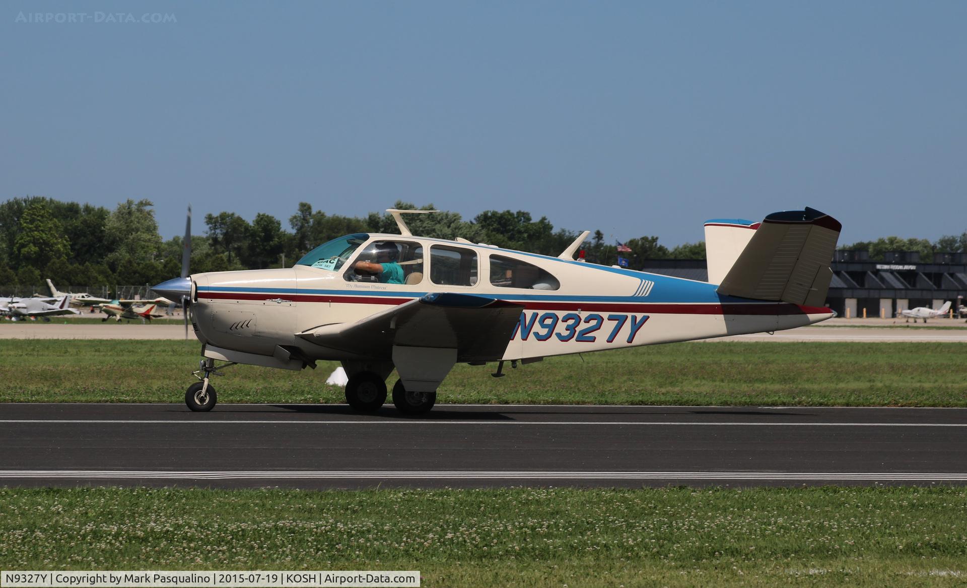 N9327Y, 1960 Beech N35 Bonanza C/N D-6581, Beech N35