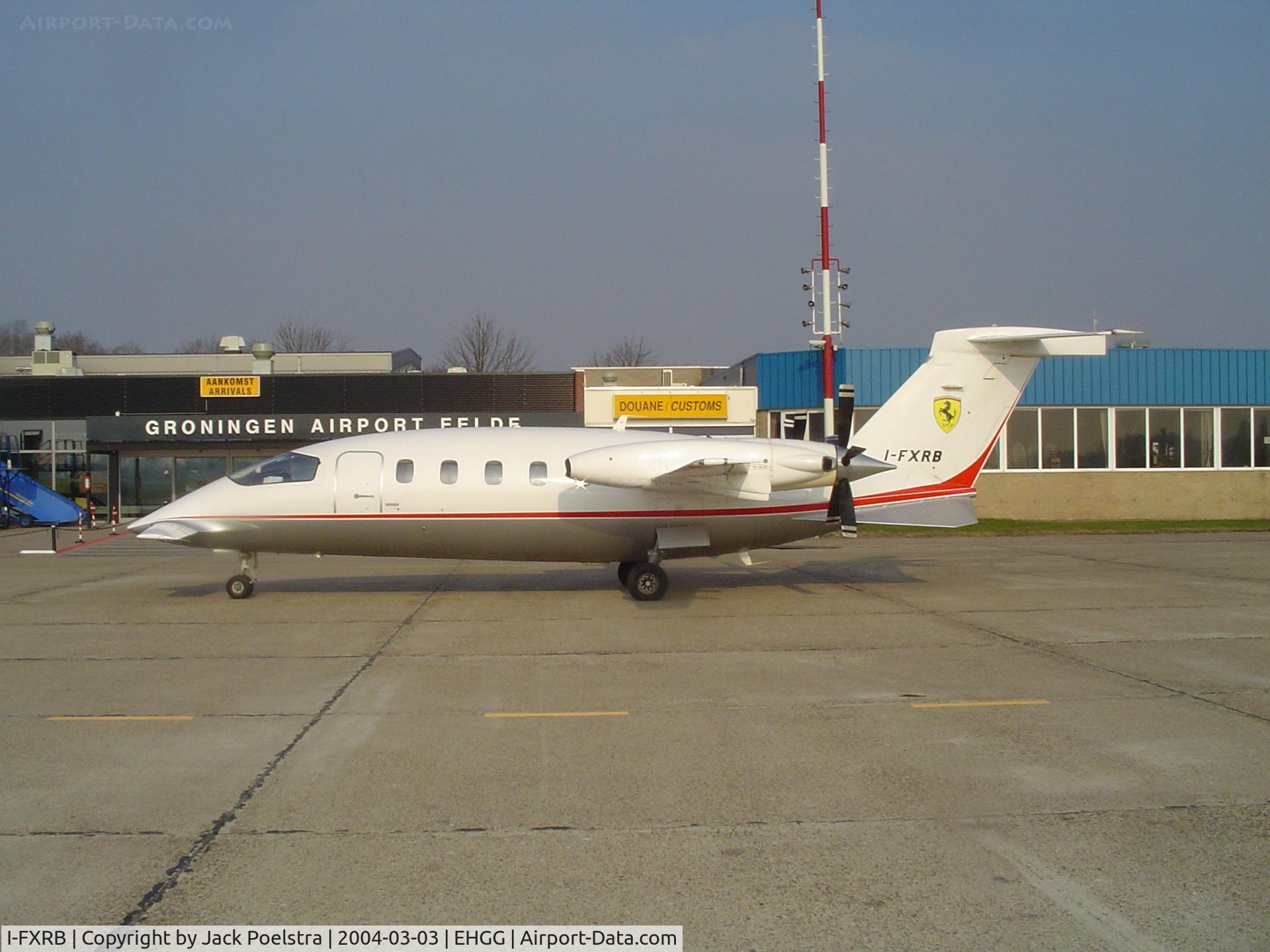 I-FXRB, 2000 Piaggio P-180 Avanti C/N 1035, Avanti at Groningen airport