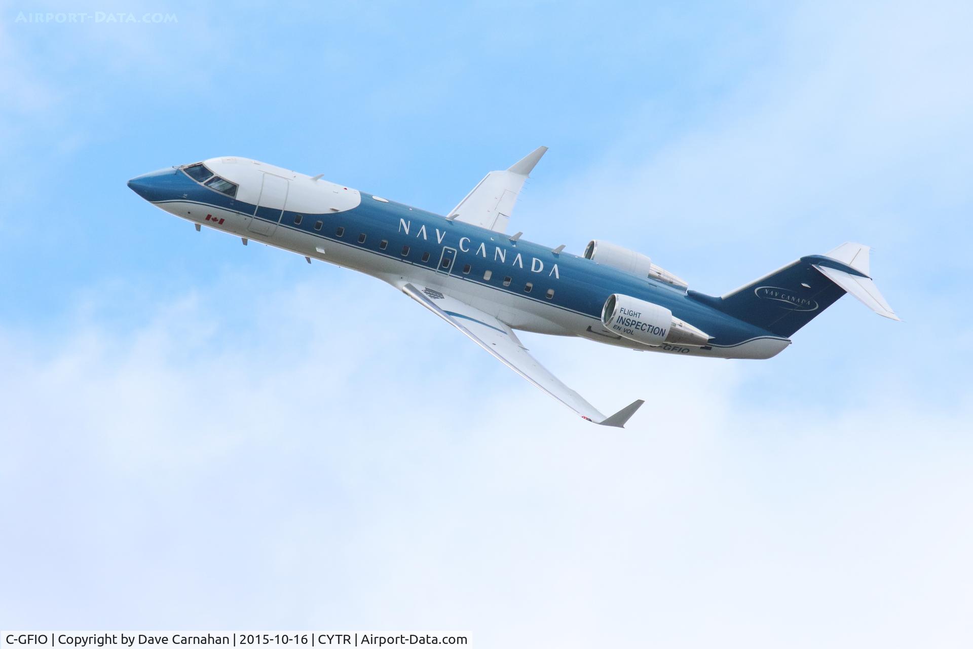 C-GFIO, 2001 Bombardier CRJ-200ER (CL-600-2B19) C/N 7526, Flight over Trenton, Ontario