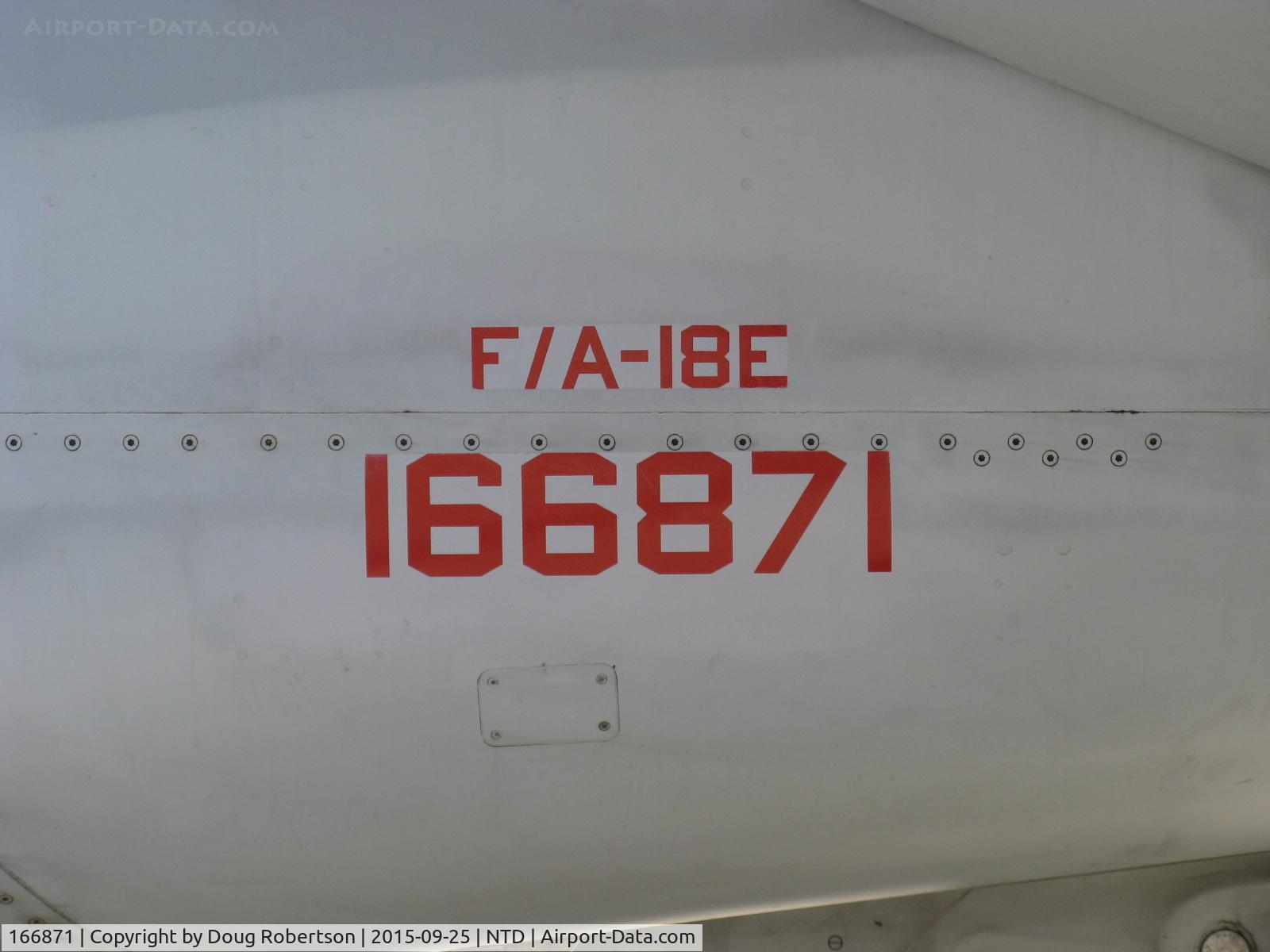 166871, Boeing F/A-18E Super Hornet C/N E173, Boeing FA-18E SUPER HORNET, two General Electric F414-GE 400 turbofans 22,000 lb st with afterburning, single seat, of VX-31 China Lake, BuNO data in Red?