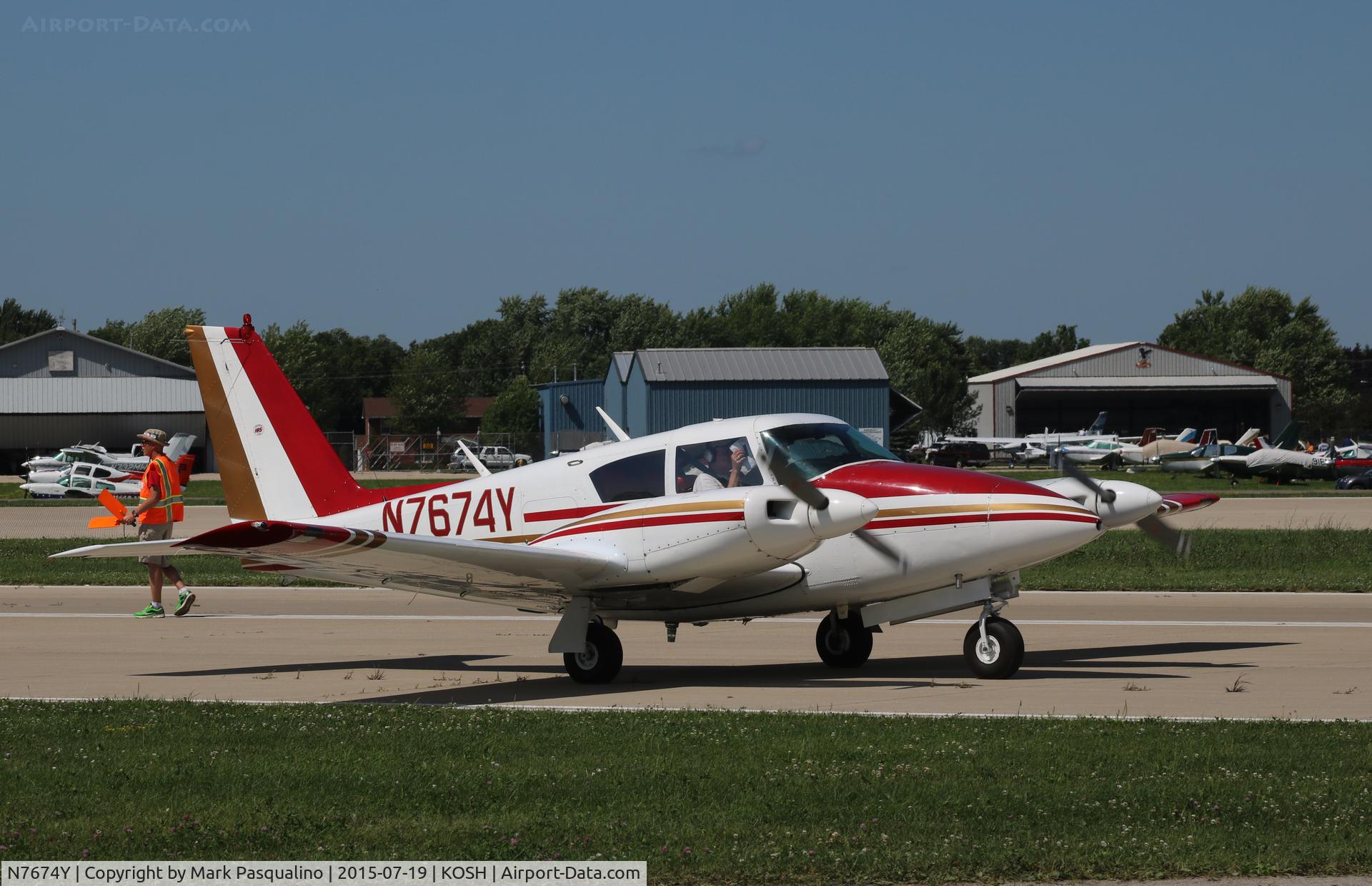 N7674Y, 1965 Piper PA-30 Twin Comanche C/N 30-752, Piper PA-30