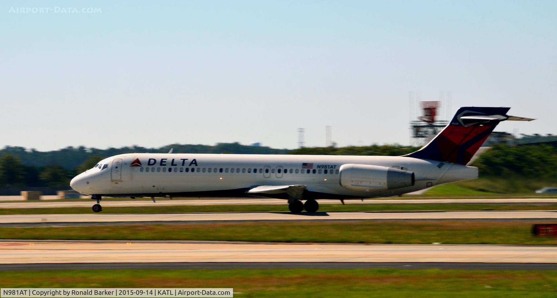 N981AT, 2002 Boeing 717-200 C/N 55040, Takeoff Atlanta