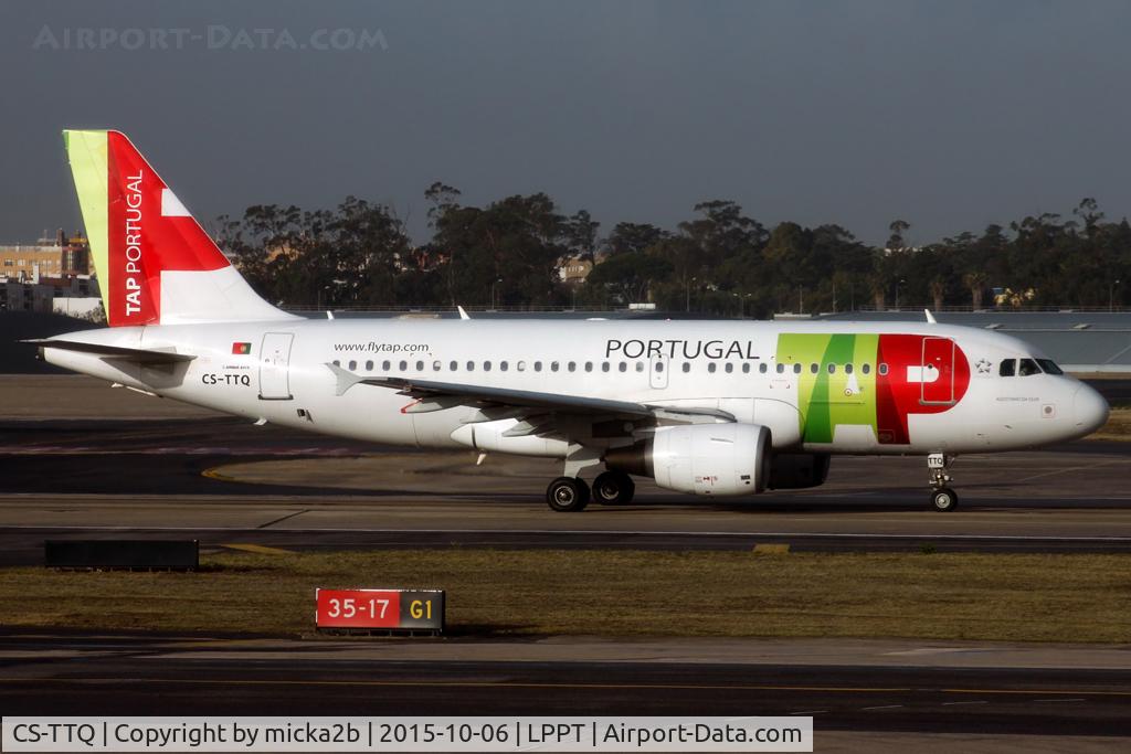 CS-TTQ, 1996 Airbus A319-111 C/N 629, Taxiing. Scrapped in october 2018