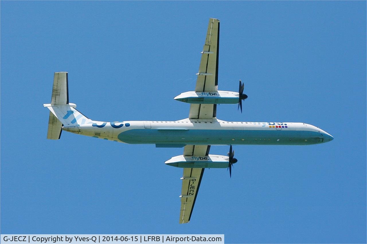 G-JECZ, 2007 De Havilland Canada DHC-8-402Q Dash 8 C/N 4179, De Havilland Canada DHC-8-402Q Dash 8, Take off rwy 07R, Brest-Bretagne airport (LFRB-BES)
